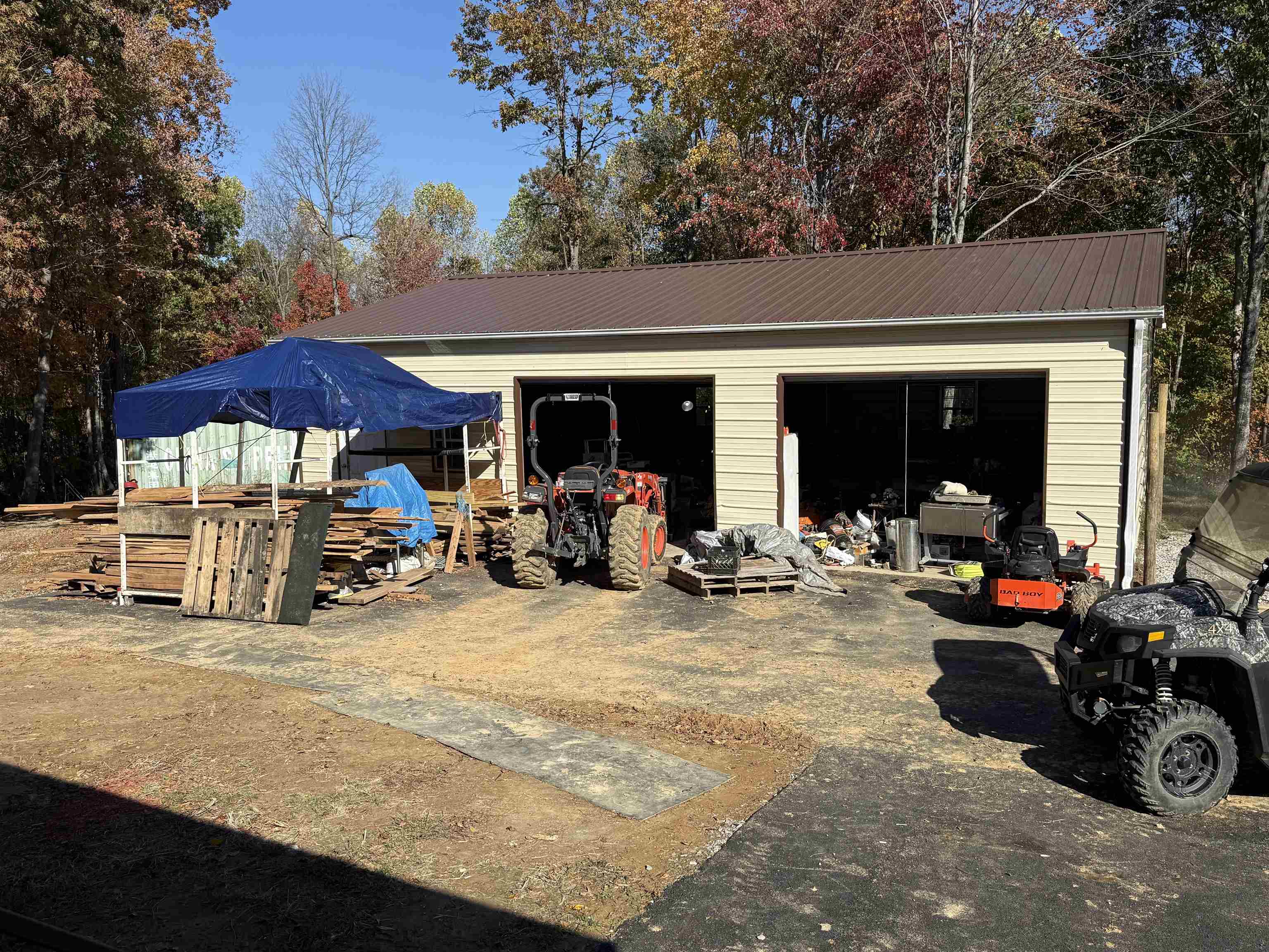 3180 Old Halls Creek Road, Beaver Dam, Kentucky 42320, 2 Bedrooms Bedrooms, ,1 BathroomBathrooms,Farm,For Sale,Old Halls Creek Road,93621