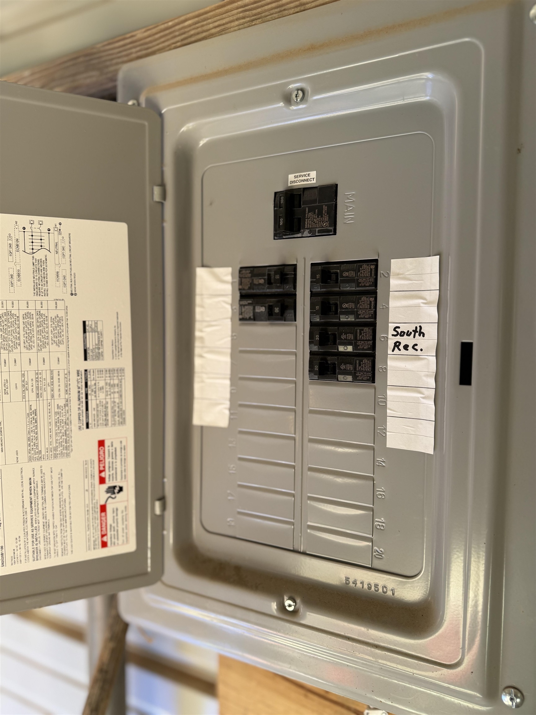 3180 Old Halls Creek Road, Beaver Dam, Kentucky 42320, 2 Bedrooms Bedrooms, ,1 BathroomBathrooms,Farm,For Sale,Old Halls Creek Road,93621