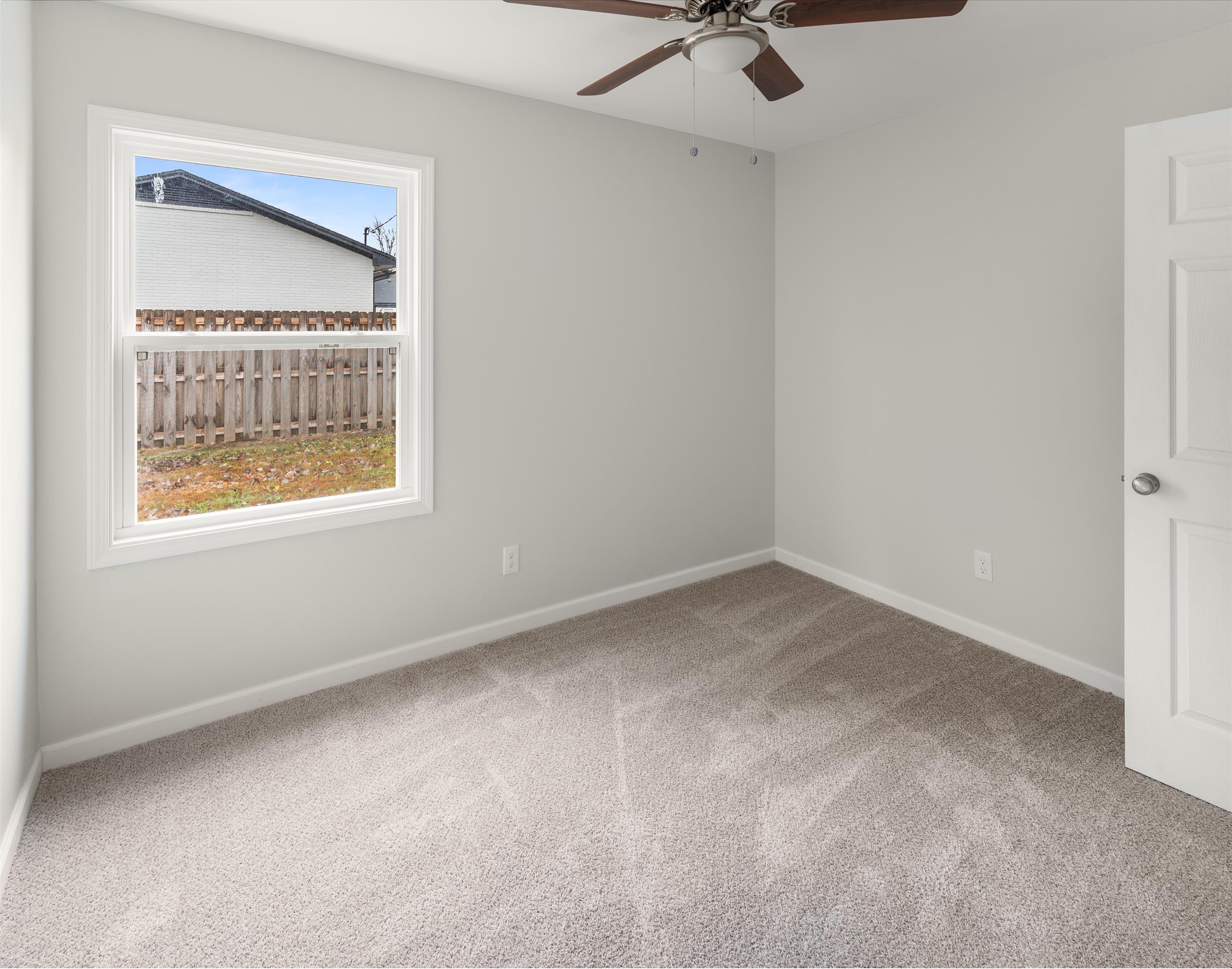 5004 Jones Road, Owensboro, Kentucky 42303, 4 Bedrooms Bedrooms, ,1 BathroomBathrooms,Single Family Residence,For Sale,Jones Road,93622