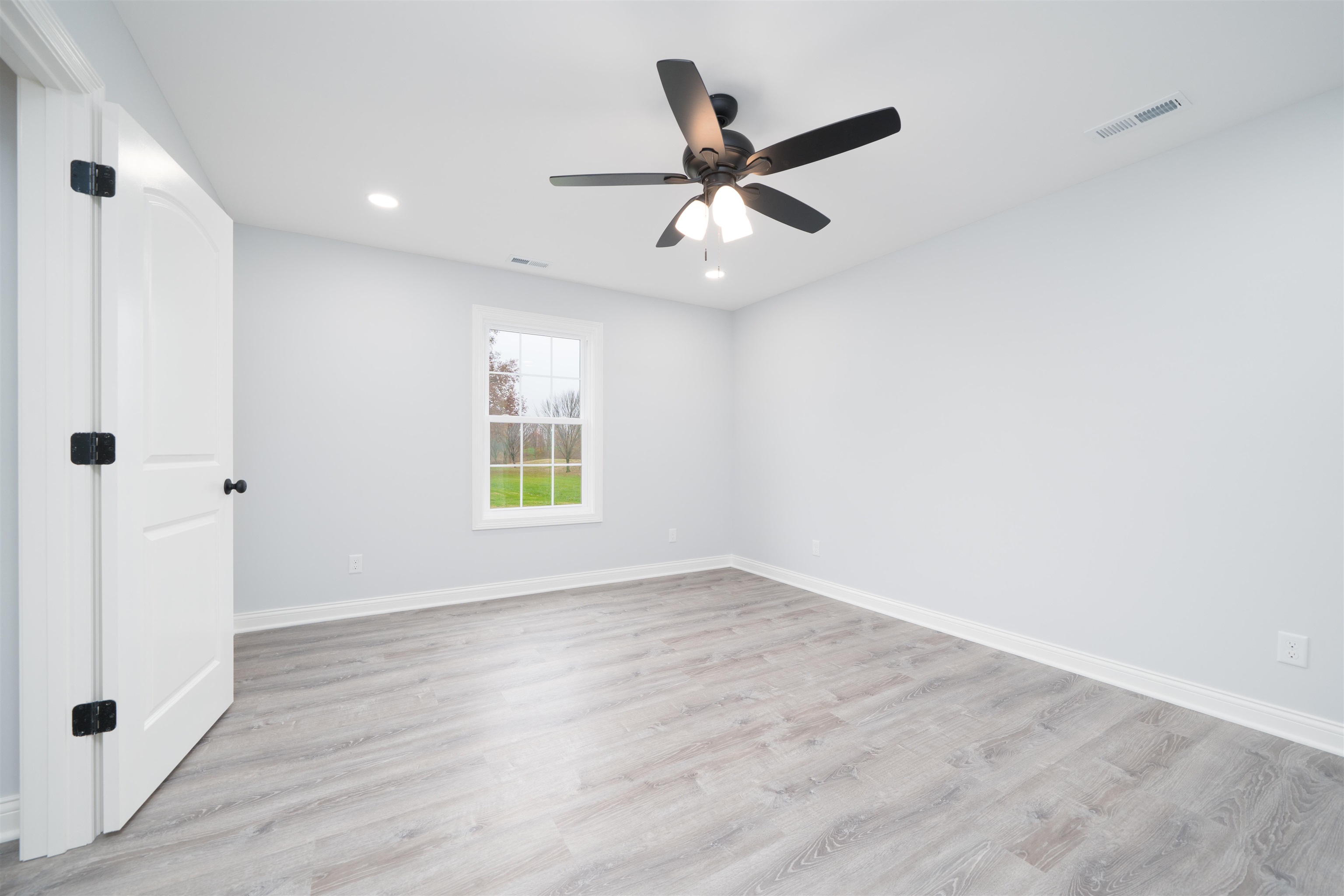 2523 8th St, Owensboro, Kentucky 42303, 3 Bedrooms Bedrooms, ,2 BathroomsBathrooms,Single Family Residence,For Sale,8th St,93624