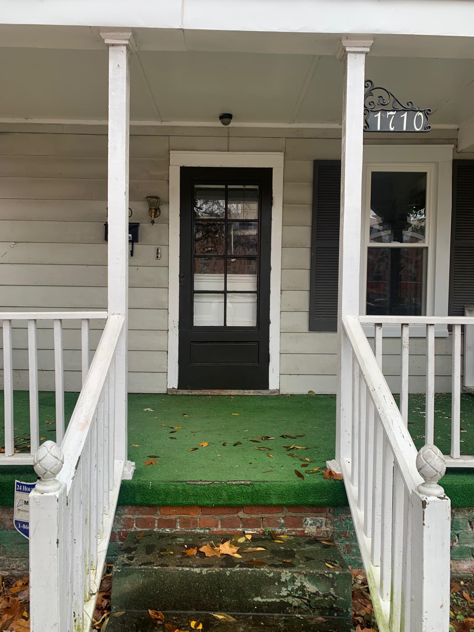 1710 4th Street, Owensboro, Kentucky 42301-1921, 3 Bedrooms Bedrooms, ,1 BathroomBathrooms,Single Family Residence,For Sale,4th Street,93626