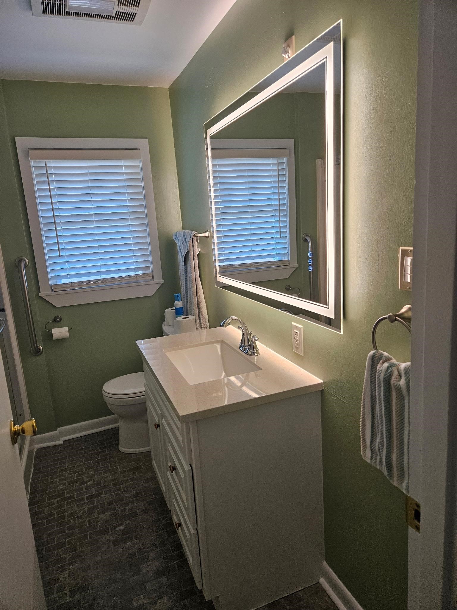 3424 Daviess St, Owensboro, Kentucky 42303, 2 Bedrooms Bedrooms, ,1 BathroomBathrooms,Single Family Residence,For Sale,Daviess St,93628