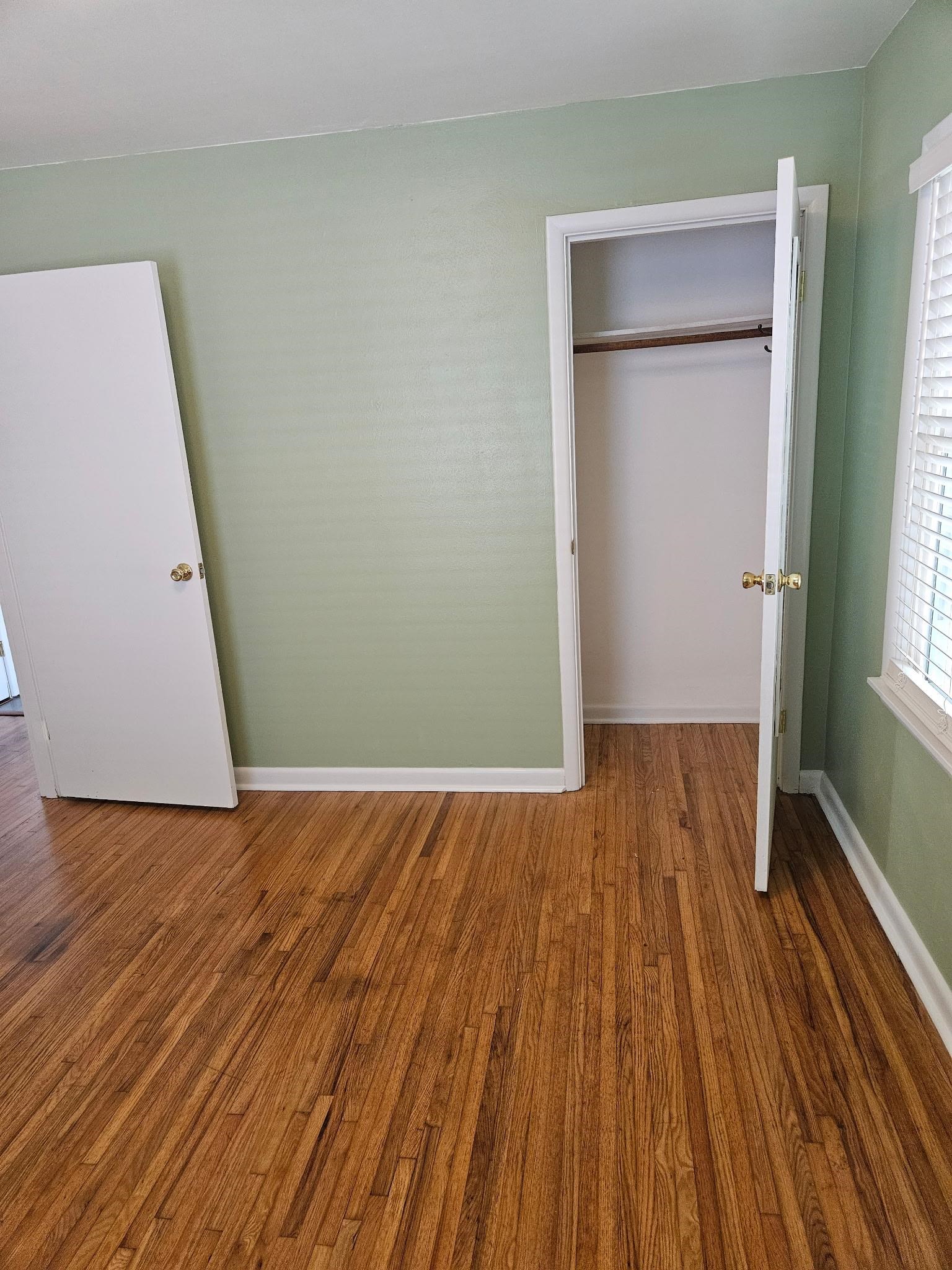 3424 Daviess St, Owensboro, Kentucky 42303, 2 Bedrooms Bedrooms, ,1 BathroomBathrooms,Single Family Residence,For Sale,Daviess St,93628