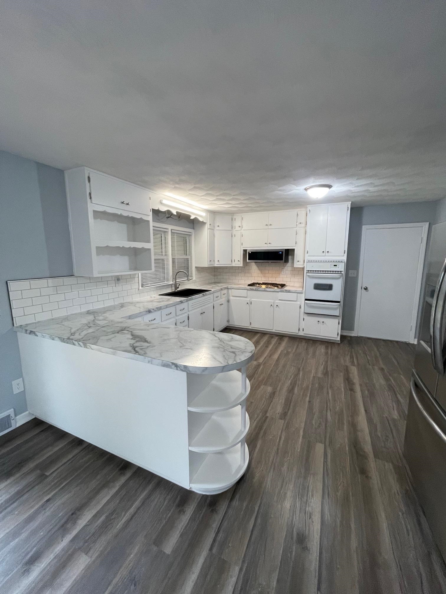 2532 York St, Owensboro, Kentucky 42301, 3 Bedrooms Bedrooms, ,2 BathroomsBathrooms,Single Family Residence,For Sale,York St,93632