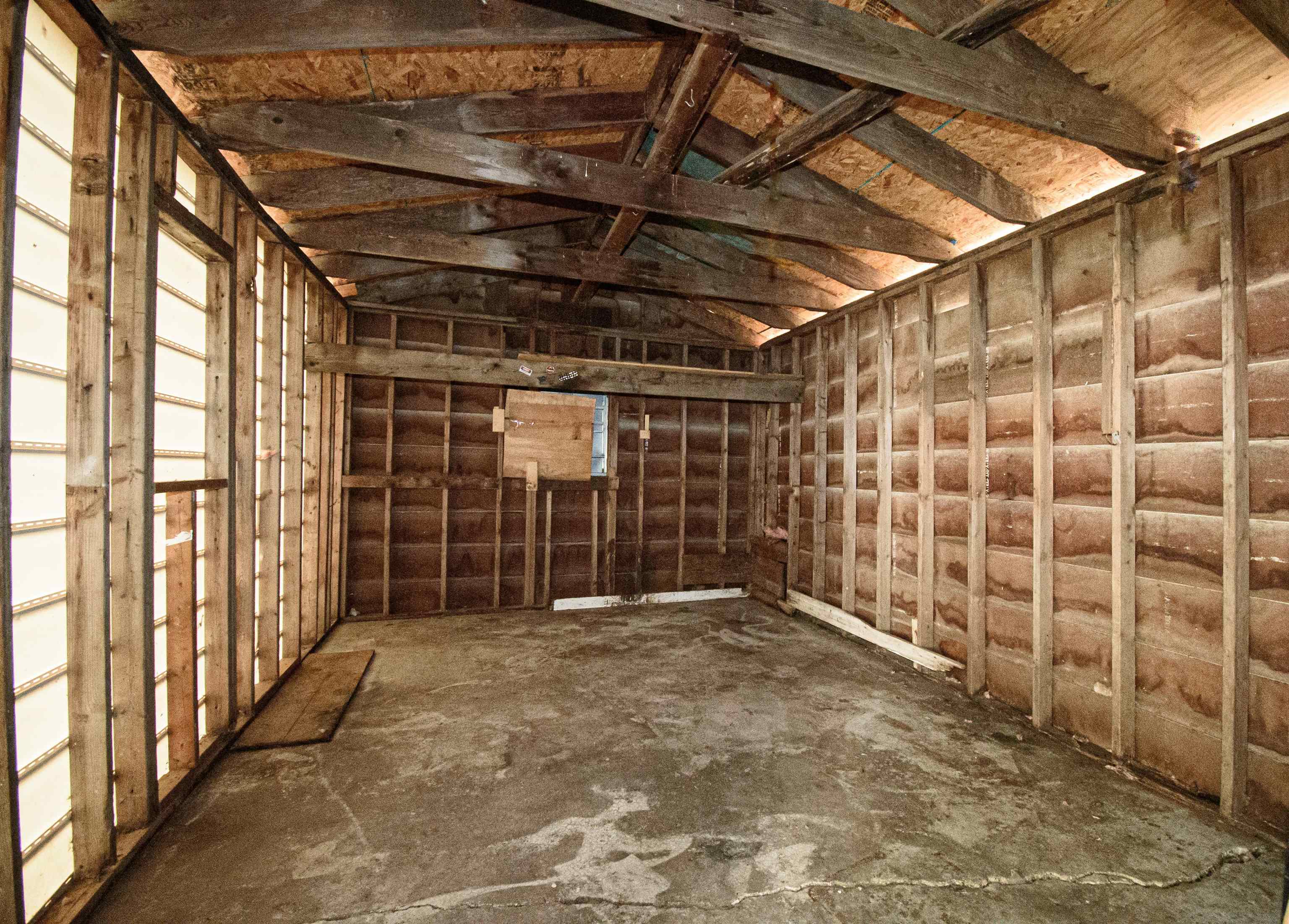 2514 Cravens Avenue, Owensboro, Kentucky 42301, 2 Bedrooms Bedrooms, ,1 BathroomBathrooms,Single Family Residence,For Sale,Cravens Avenue,93634