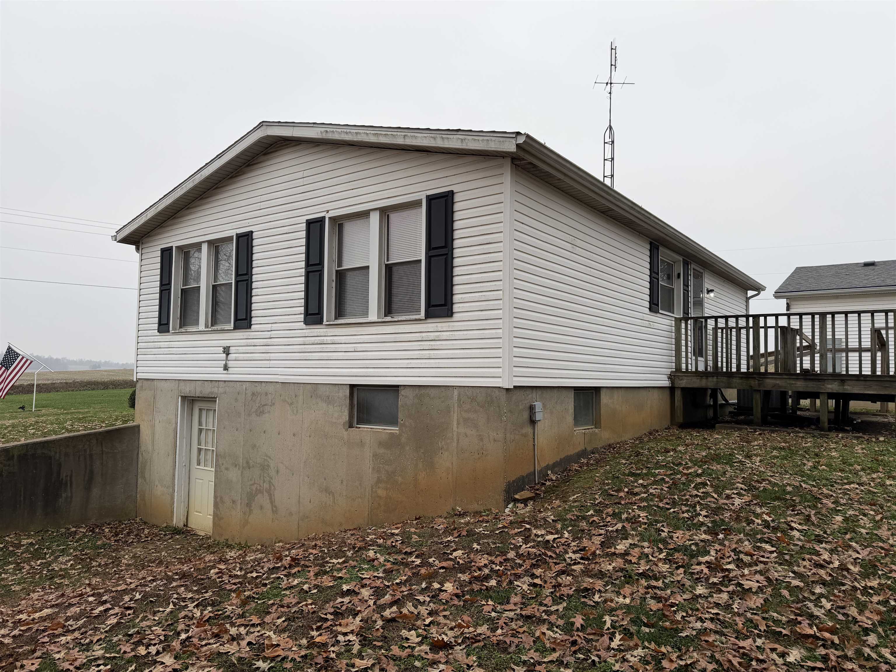 6326 Hwy 250, Calhoun, Kentucky 42327, 2 Bedrooms Bedrooms, ,1 BathroomBathrooms,Single Family Residence,For Sale,Hwy 250,93635