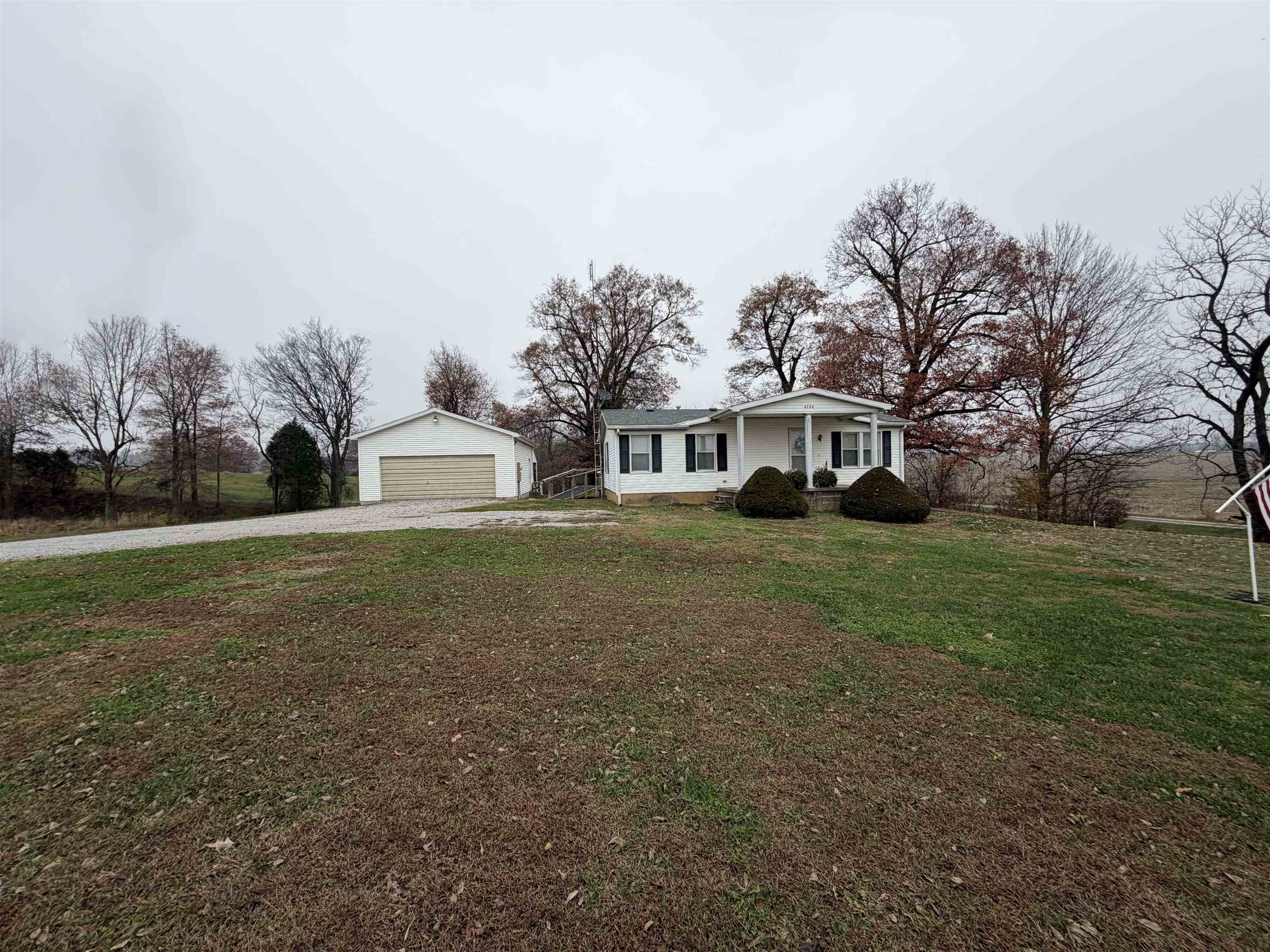 6326 Hwy 250, Calhoun, Kentucky 42327, 2 Bedrooms Bedrooms, ,1 BathroomBathrooms,Single Family Residence,For Sale,Hwy 250,93635