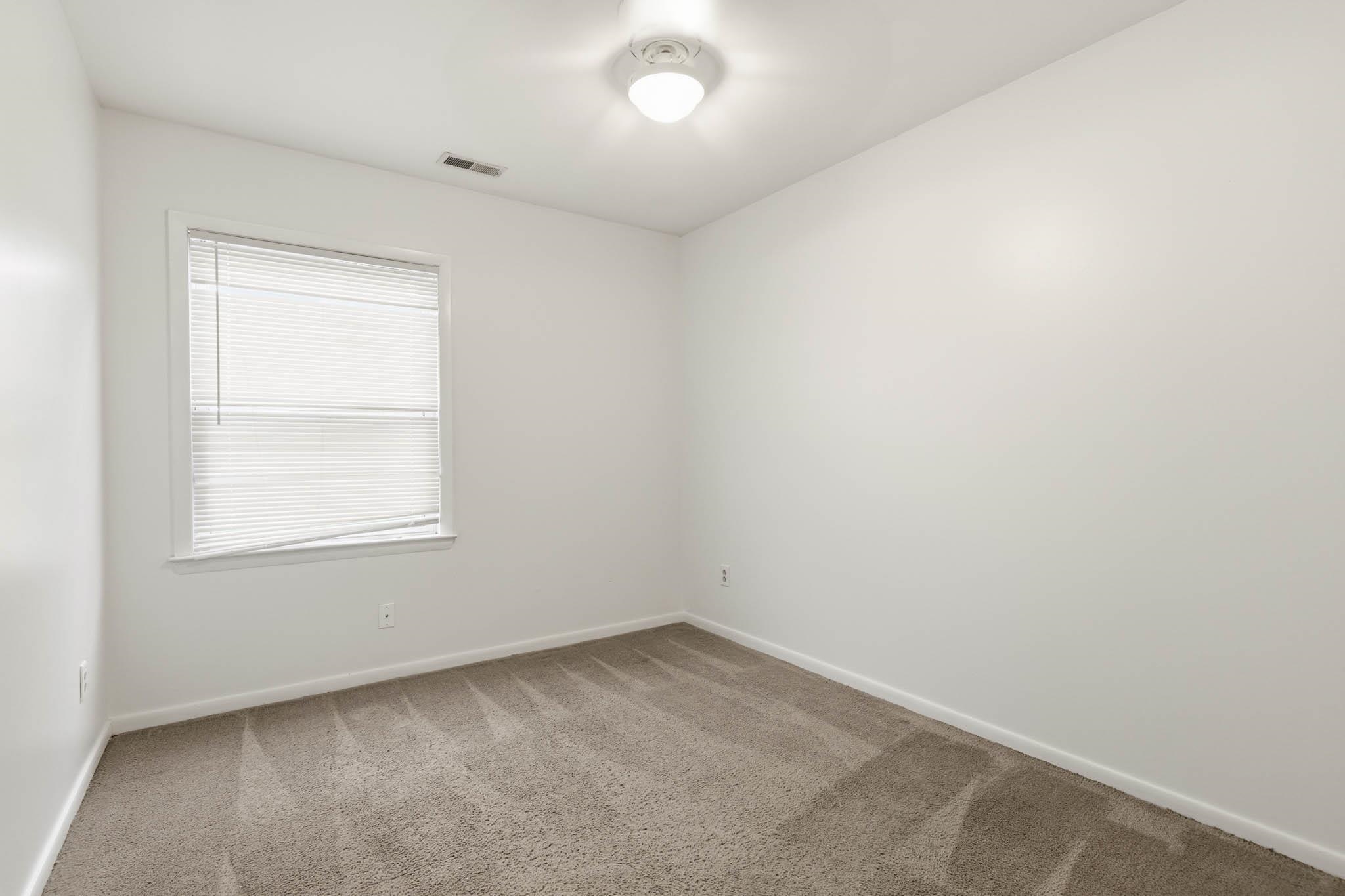 3301 Ridgewood Street, Owensboro, Kentucky 42301, 3 Bedrooms Bedrooms, ,1 BathroomBathrooms,Single Family Residence,For Sale,Ridgewood Street,93637