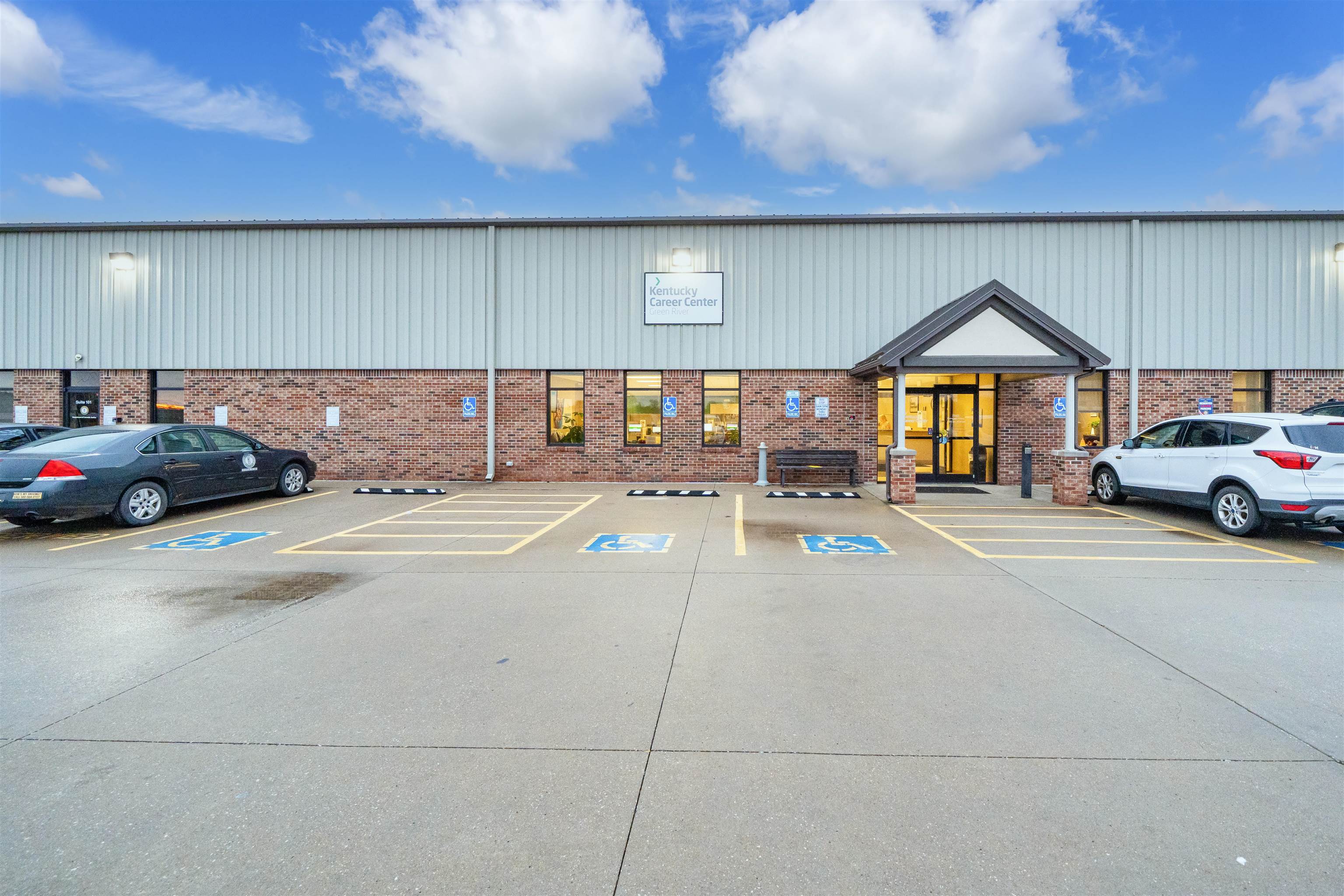 3108 Fairview Dr, Owensboro, Kentucky 42303, ,Business,For Sale,Fairview Dr,93643