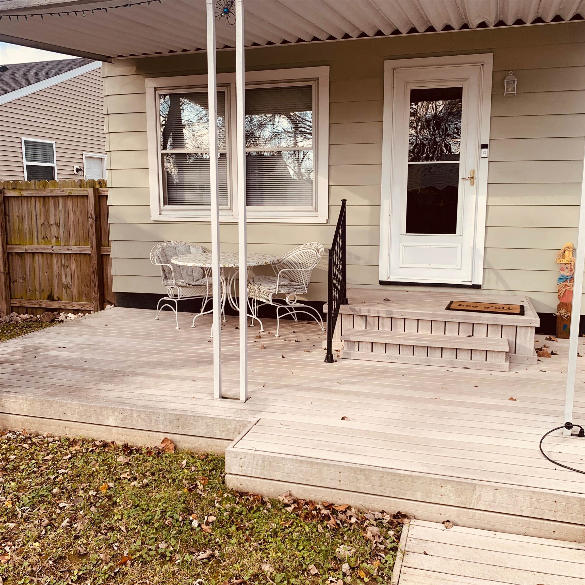 1014 19th Street, Owensboro, Kentucky 42303, 2 Bedrooms Bedrooms, ,1 BathroomBathrooms,Single Family Residence,For Sale,19th Street,93648