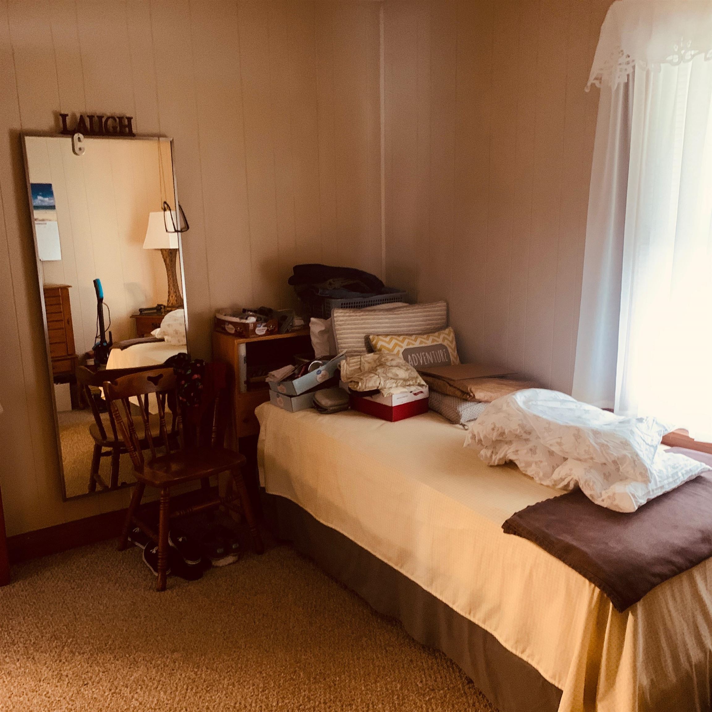 1014 19th Street, Owensboro, Kentucky 42303, 2 Bedrooms Bedrooms, ,1 BathroomBathrooms,Single Family Residence,For Sale,19th Street,93648