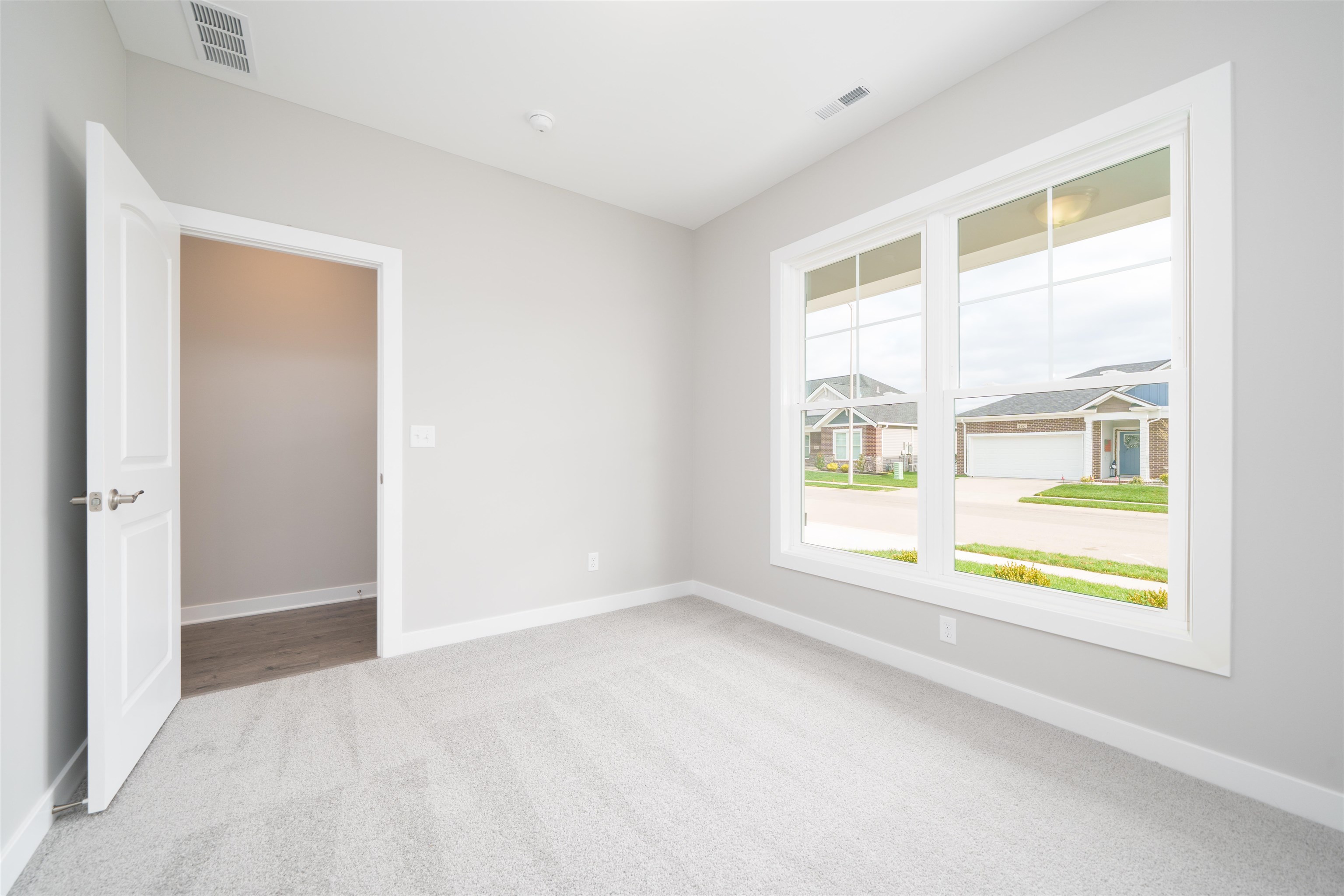 2447 Watson Circle, Owensboro, Kentucky 42301, 3 Bedrooms Bedrooms, ,2 BathroomsBathrooms,Single Family Residence,For Sale,Watson Circle,93649