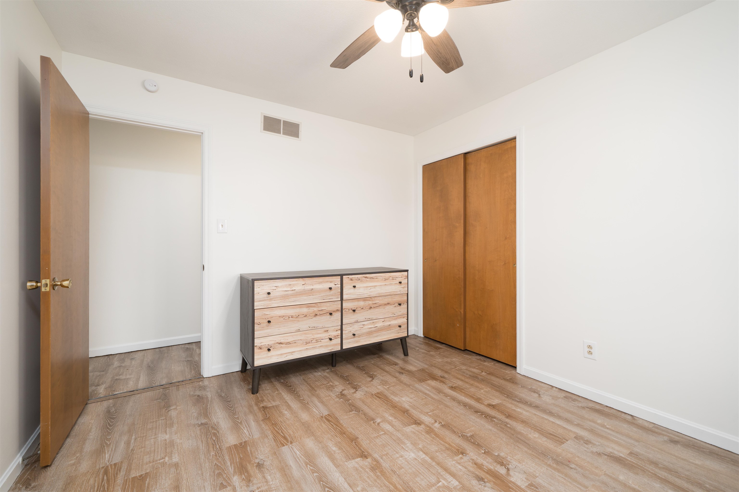 3521 Queens Way, Owensboro, Kentucky 42301, 3 Bedrooms Bedrooms, ,3 BathroomsBathrooms,Single Family Residence,For Sale,Queens Way,93654