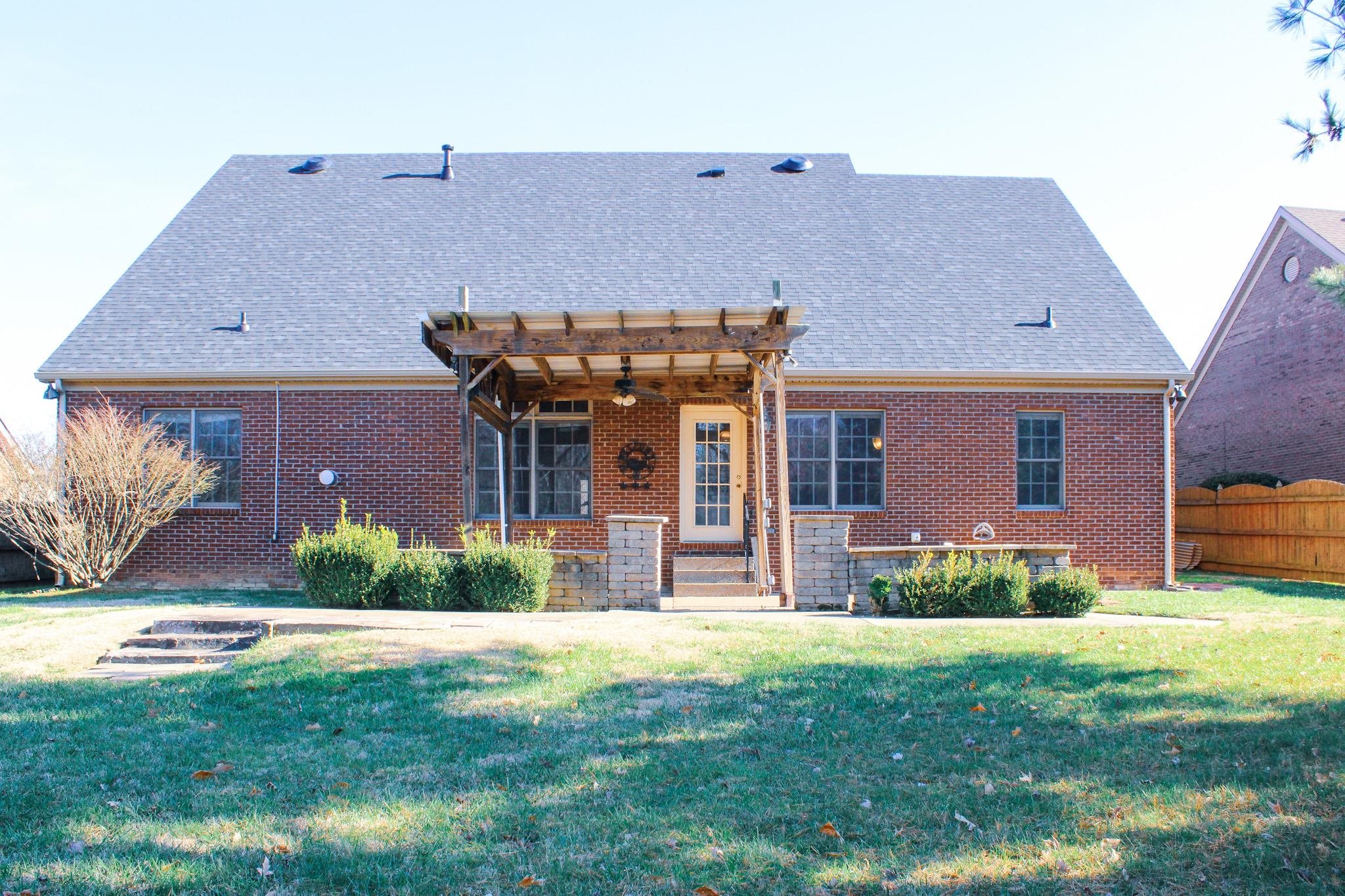 4236 Springhurst Ln, Owensboro, Kentucky 42303, 3 Bedrooms Bedrooms, ,2 BathroomsBathrooms,Single Family Residence,For Sale,Springhurst Ln,93668