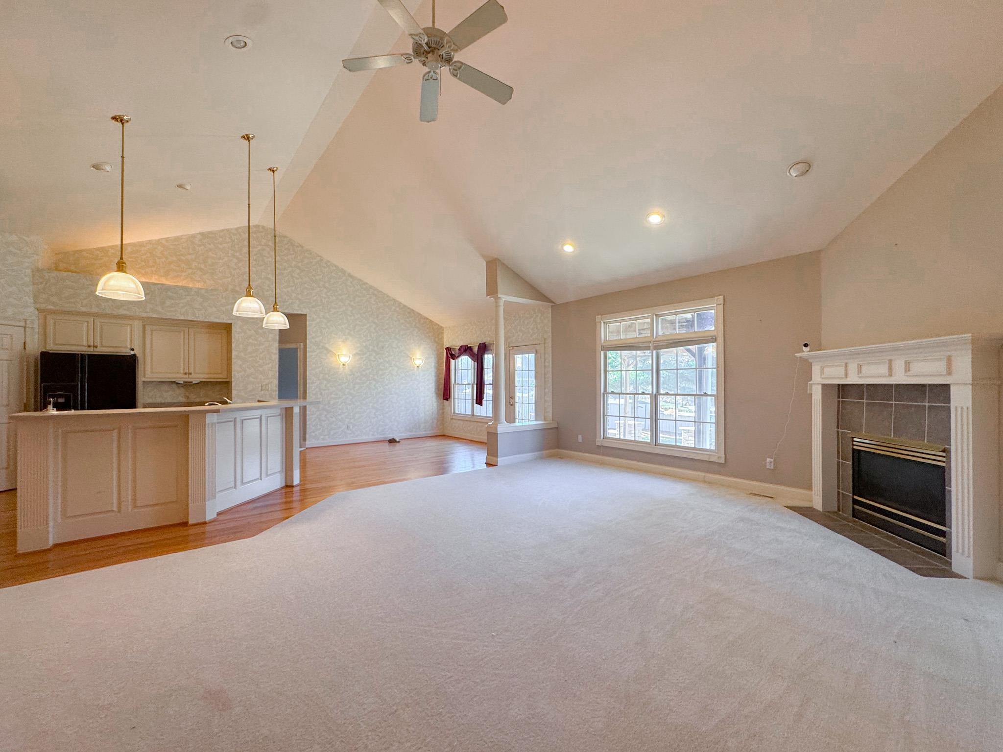 4236 Springhurst Ln, Owensboro, Kentucky 42303, 3 Bedrooms Bedrooms, ,2 BathroomsBathrooms,Single Family Residence,For Sale,Springhurst Ln,93668