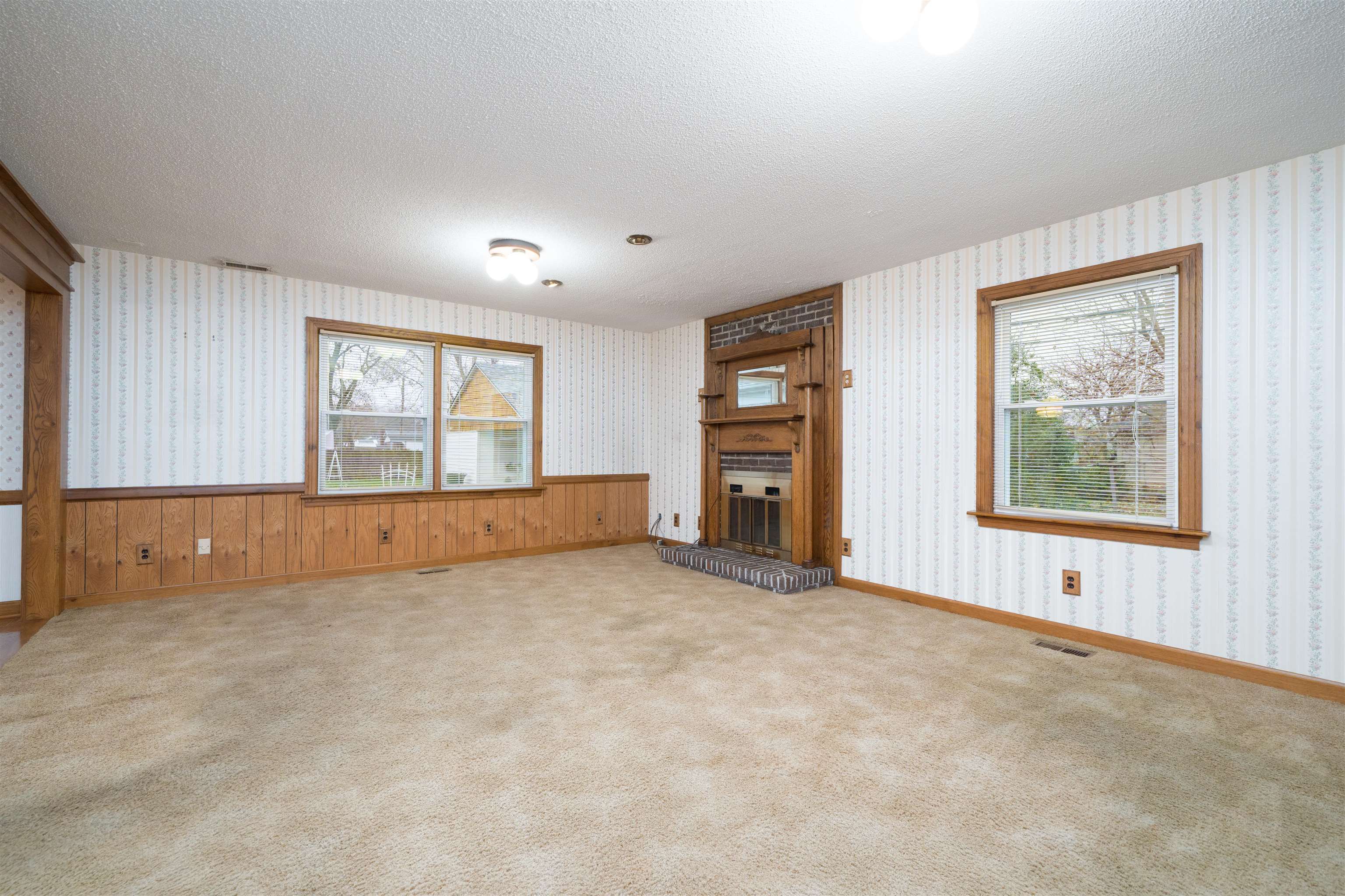 1728 Saint Marys Avenue, Owensboro, Kentucky 42301, 3 Bedrooms Bedrooms, ,2 BathroomsBathrooms,Single Family Residence,For Sale,Saint Marys Avenue,93670