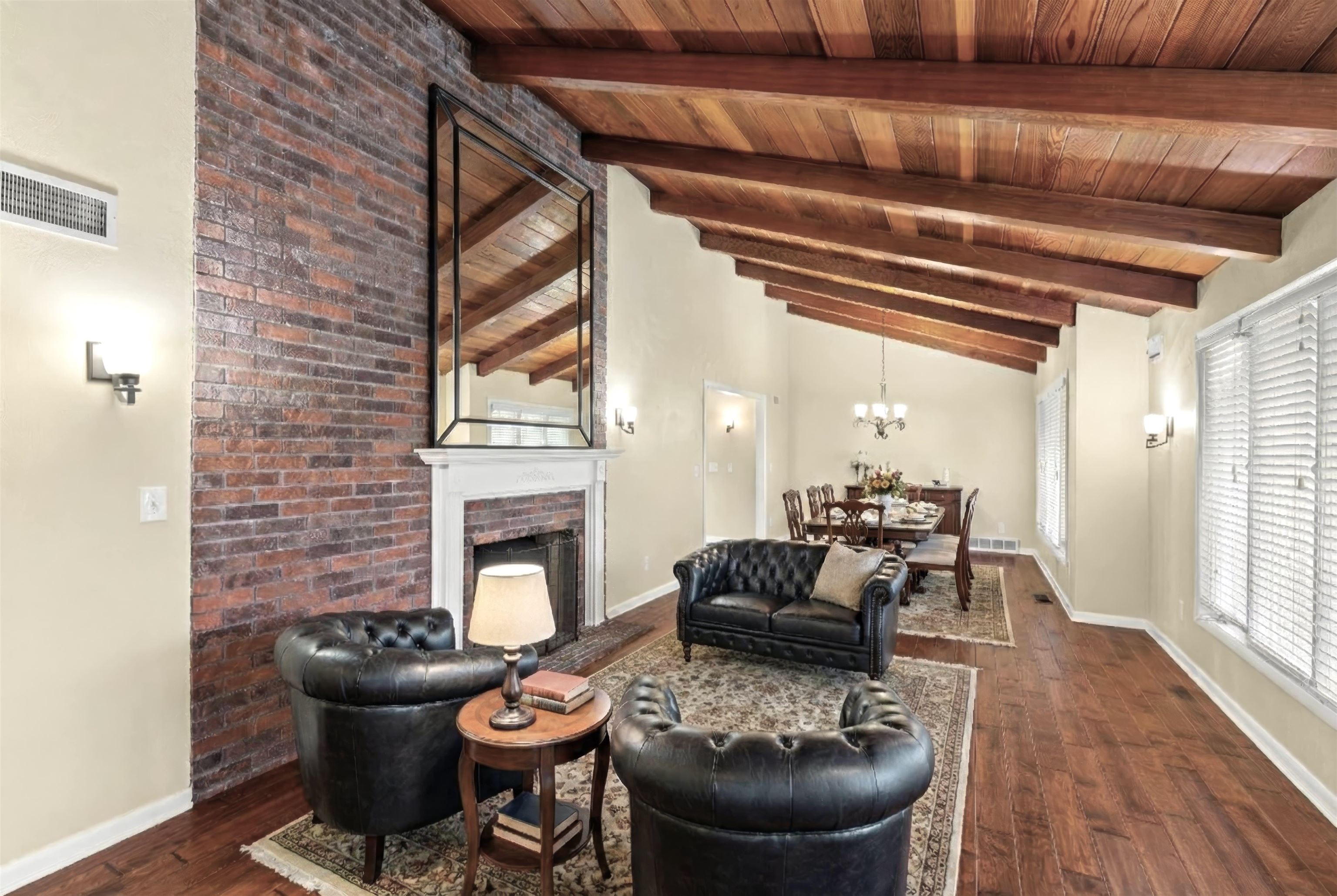 2121 Bittel Road, Owensboro, Kentucky 42301, 3 Bedrooms Bedrooms, ,3 BathroomsBathrooms,Single Family Residence,For Sale,Bittel Road,93671