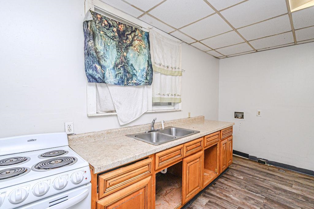 1005 2nd Street, Owensboro, Kentucky 42301, 4 Bedrooms Bedrooms, ,2 BathroomsBathrooms,Duplex,For Sale,2nd Street,93674