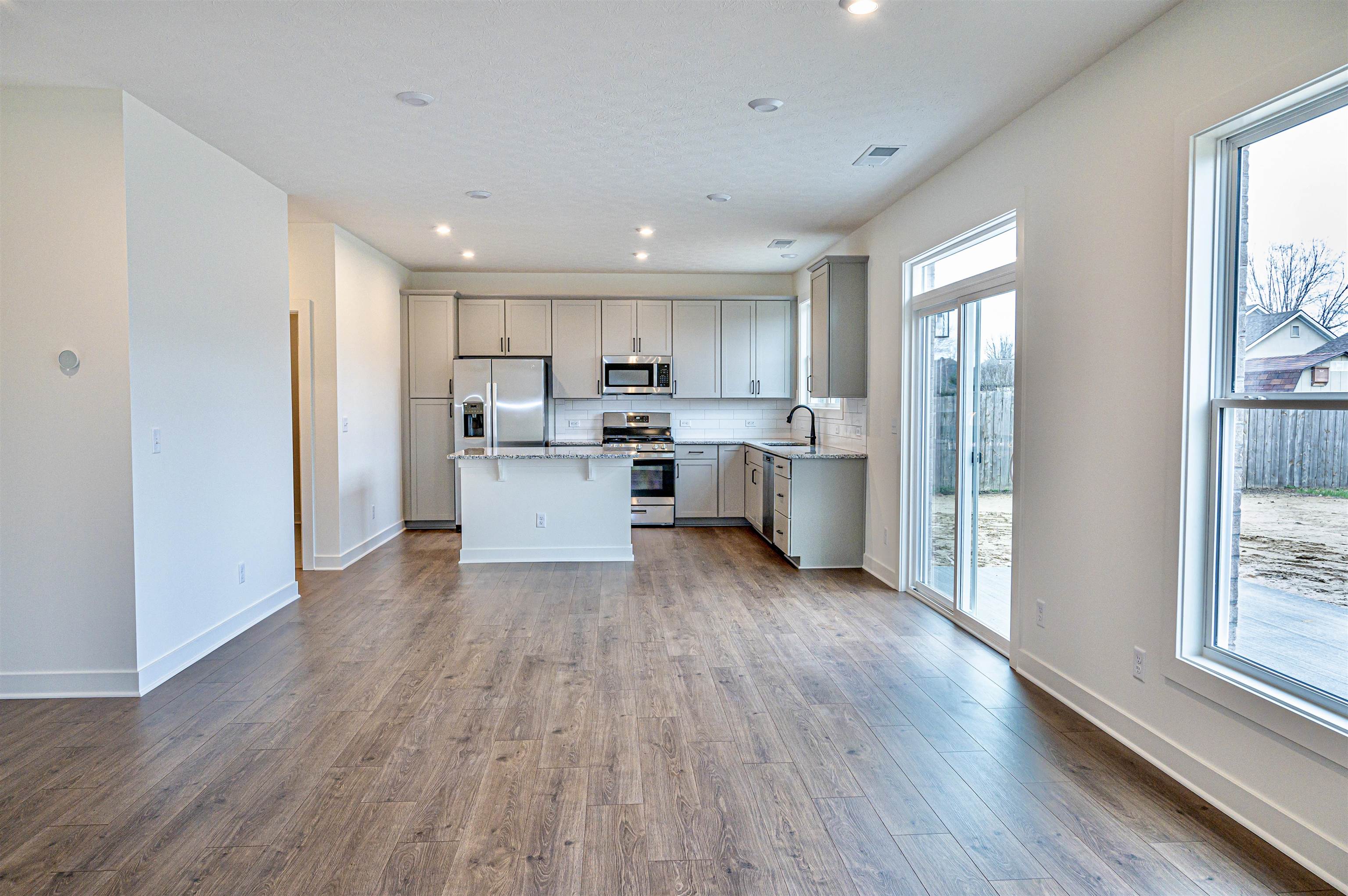 4123 Pinta Dr, Owensboro, Kentucky 42301, 4 Bedrooms Bedrooms, ,2 BathroomsBathrooms,Single Family Residence,For Sale,Pinta Dr,93676