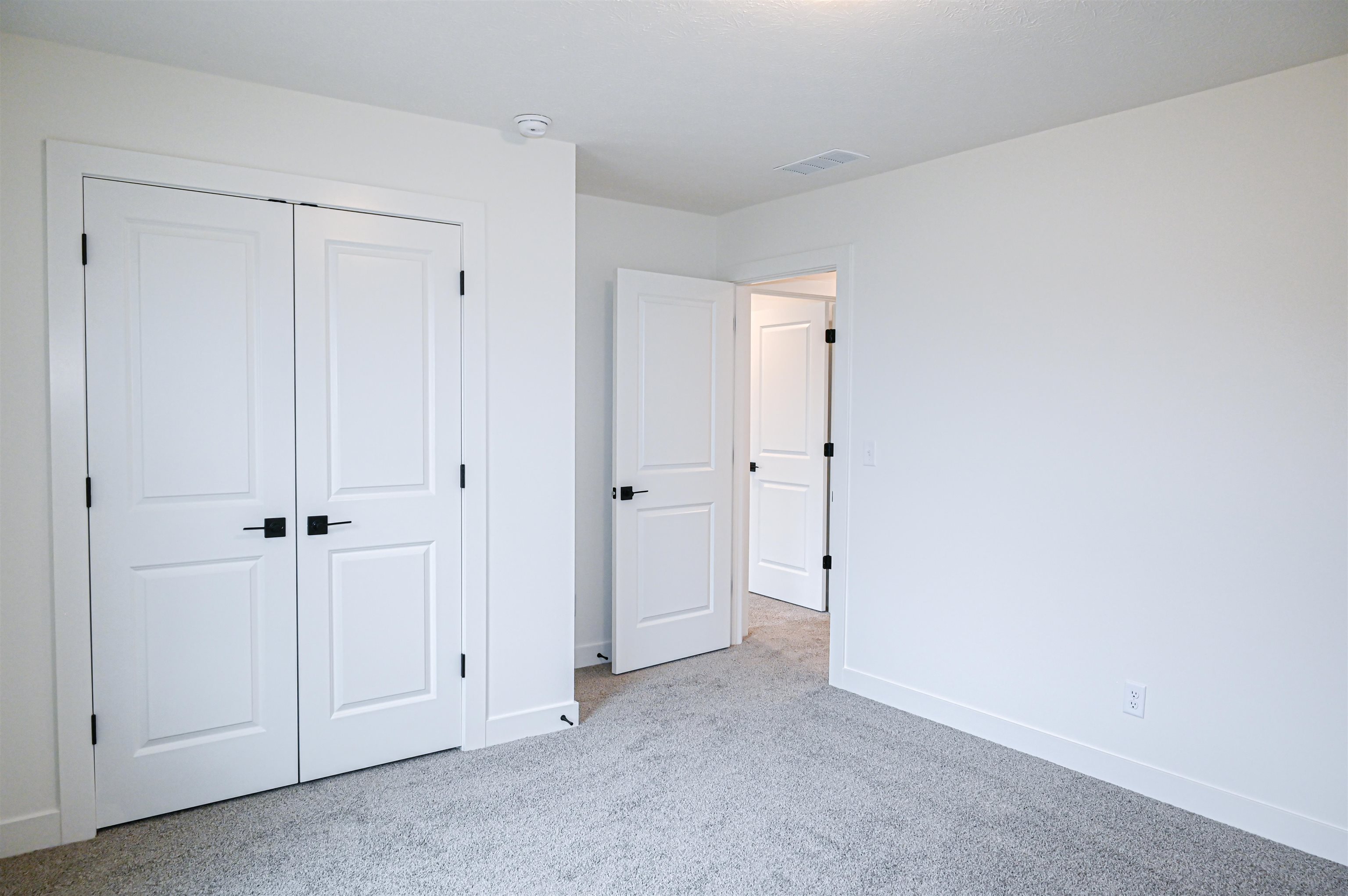 4123 Pinta Dr, Owensboro, Kentucky 42301, 4 Bedrooms Bedrooms, ,2 BathroomsBathrooms,Single Family Residence,For Sale,Pinta Dr,93676