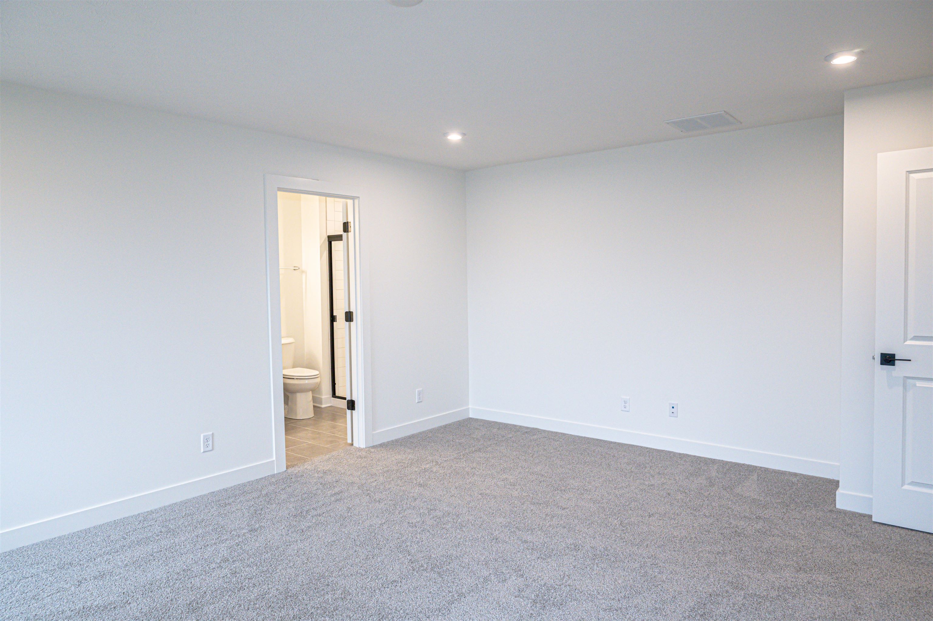 4123 Pinta Dr, Owensboro, Kentucky 42301, 4 Bedrooms Bedrooms, ,2 BathroomsBathrooms,Single Family Residence,For Sale,Pinta Dr,93676