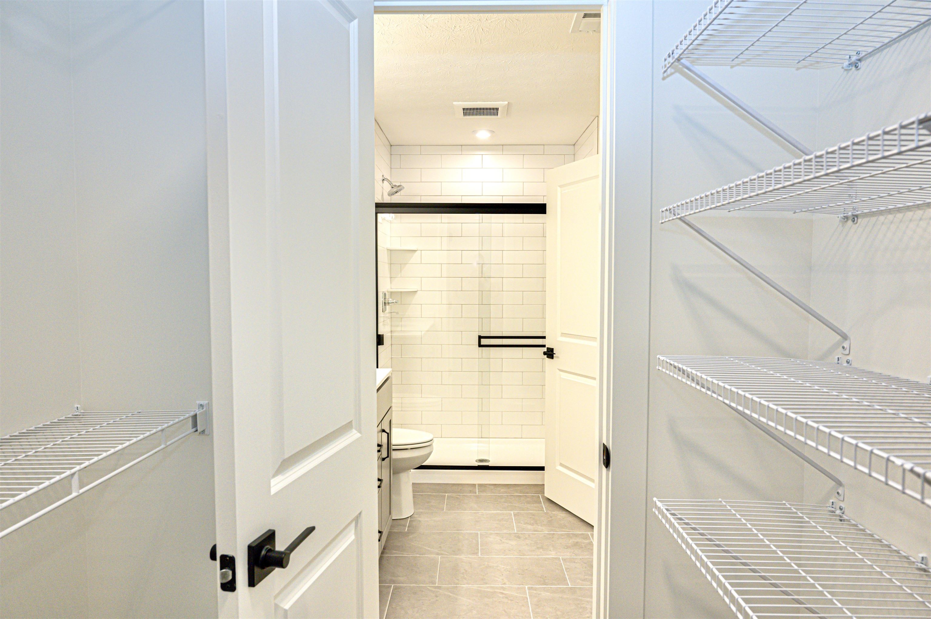 4123 Pinta Dr, Owensboro, Kentucky 42301, 4 Bedrooms Bedrooms, ,2 BathroomsBathrooms,Single Family Residence,For Sale,Pinta Dr,93676