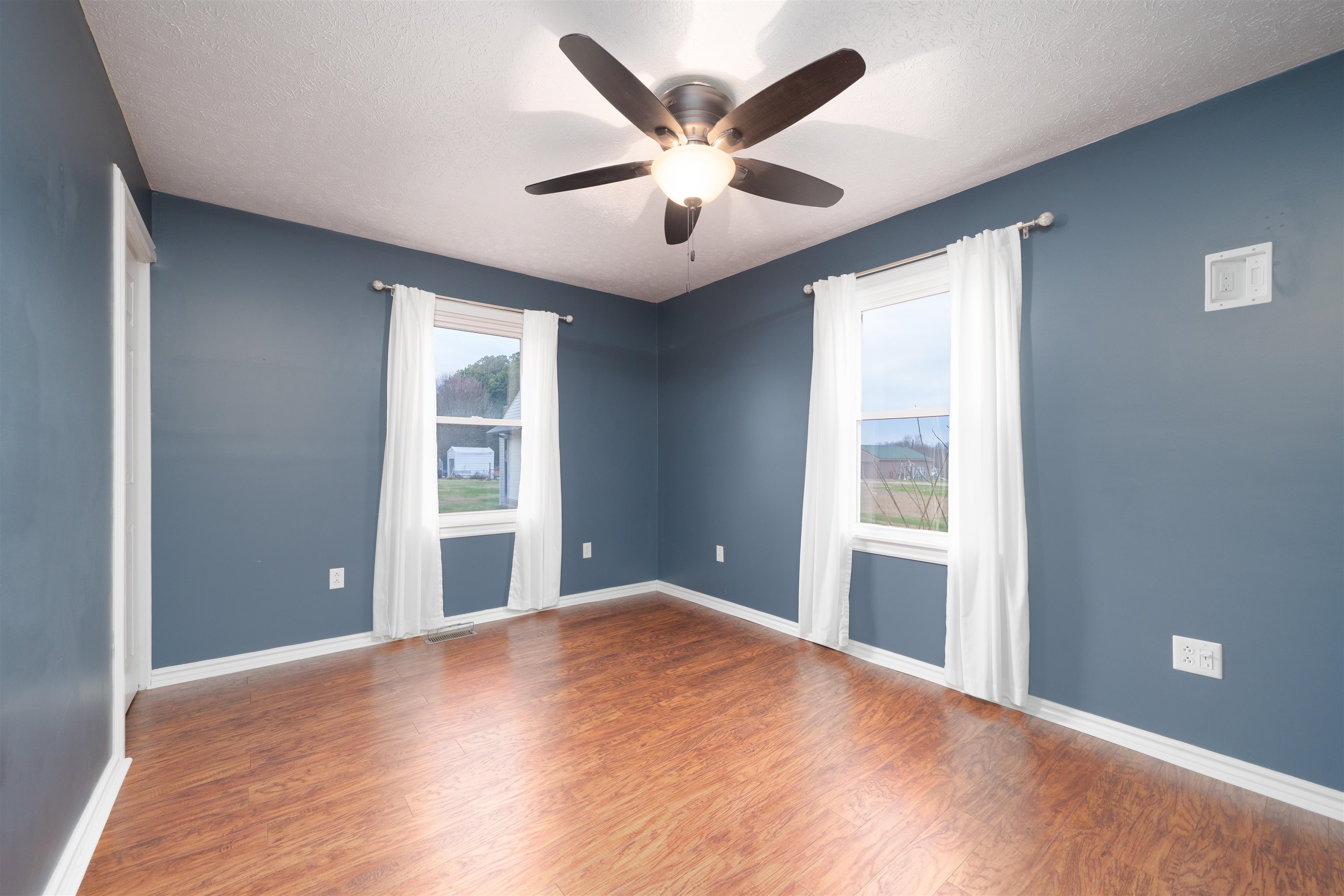 26 Mahaney Ln, Utica, Kentucky 42376, 2 Bedrooms Bedrooms, ,1 BathroomBathrooms,Single Family Residence,For Sale,Mahaney Ln,93677