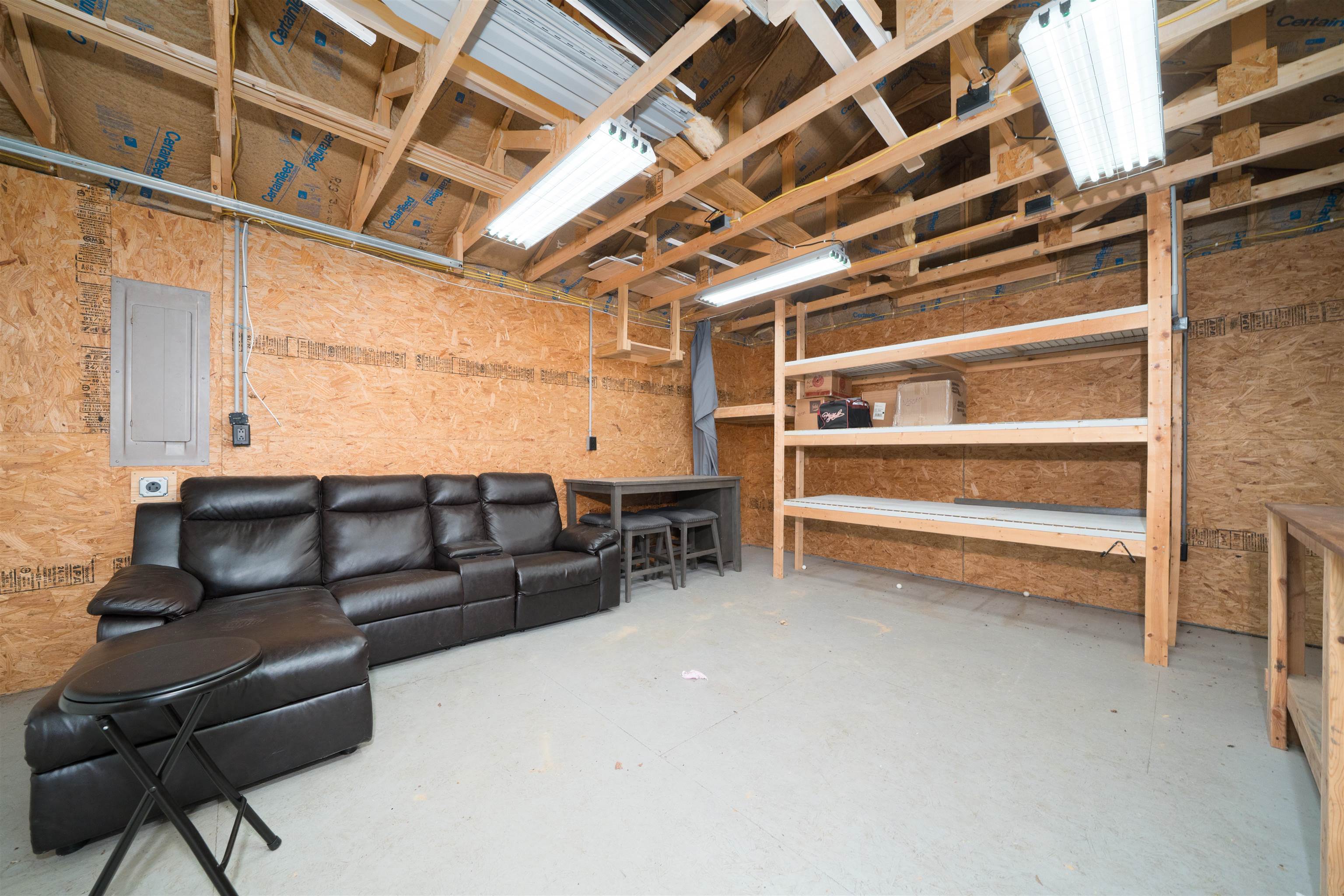 26 Mahaney Ln, Utica, Kentucky 42376, 2 Bedrooms Bedrooms, ,1 BathroomBathrooms,Single Family Residence,For Sale,Mahaney Ln,93677