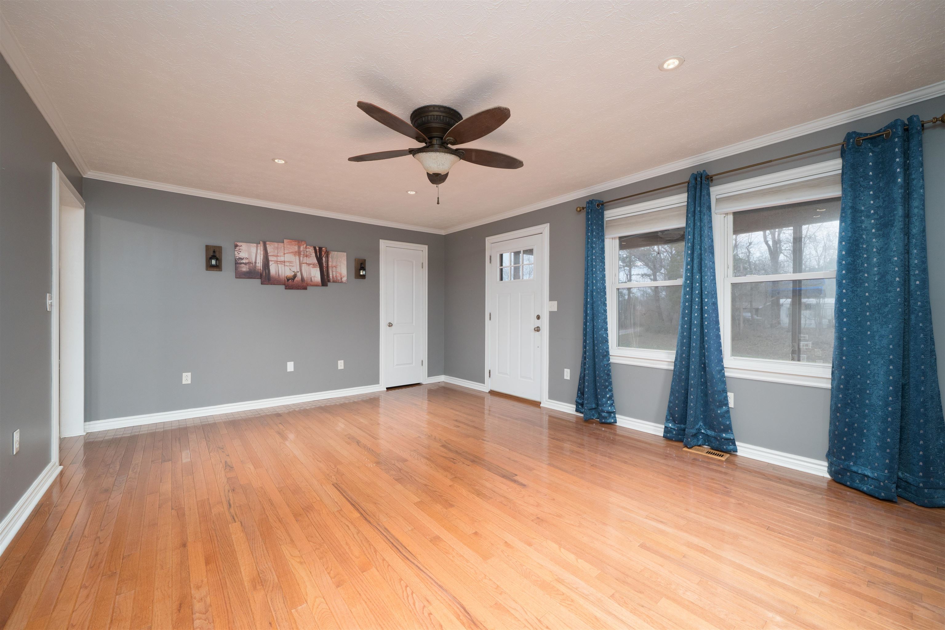 26 Mahaney Ln, Utica, Kentucky 42376, 2 Bedrooms Bedrooms, ,1 BathroomBathrooms,Single Family Residence,For Sale,Mahaney Ln,93677