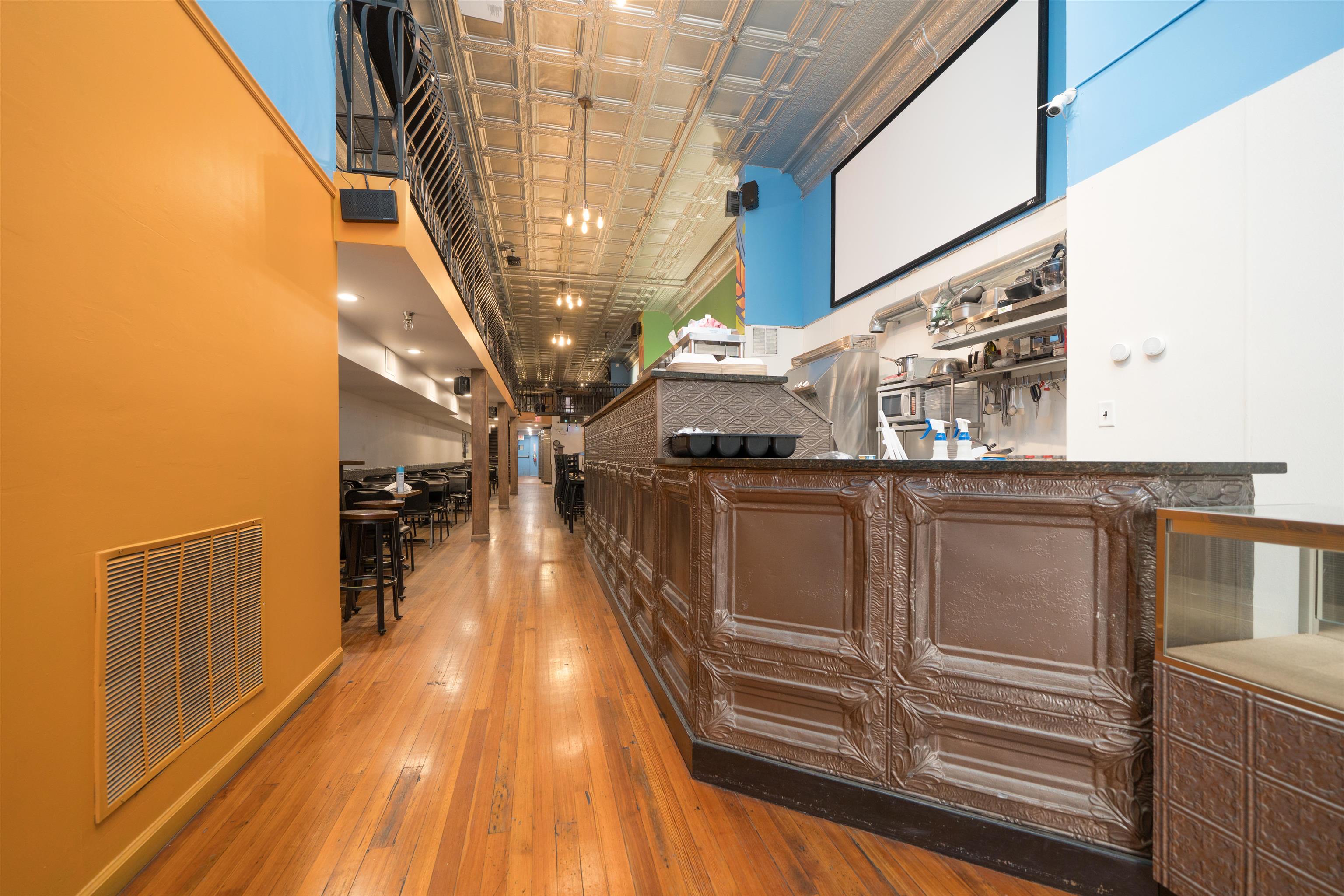 119 East 2nd St, Owensboro, Kentucky 42303, 3 Bedrooms Bedrooms, ,3 BathroomsBathrooms,Condominium,For Sale,East 2nd St,93679