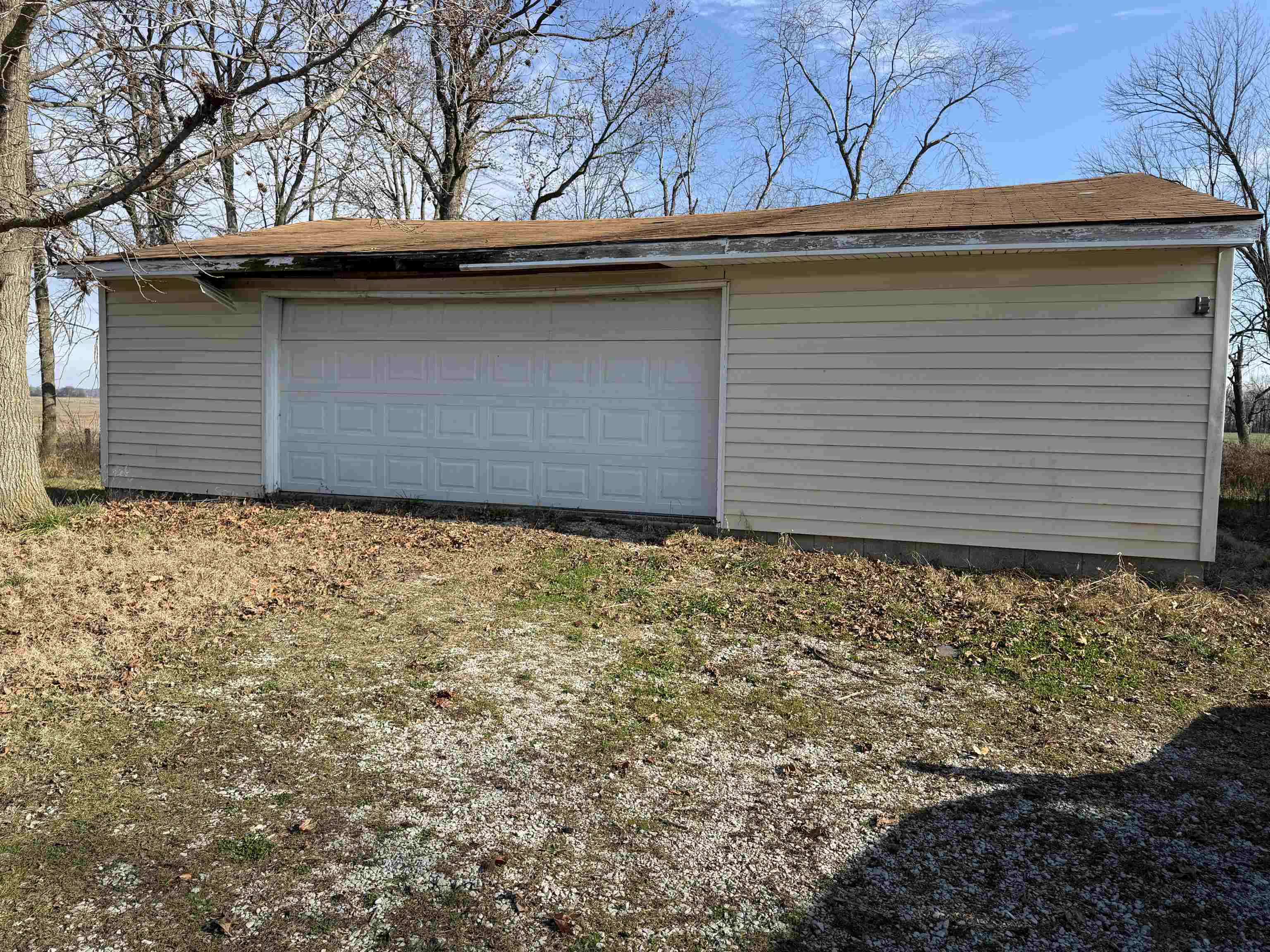 6239 Frederica, Owensboro, Kentucky 42301, 3 Bedrooms Bedrooms, ,1 BathroomBathrooms,Single Family Residence,For Sale,Frederica,93680