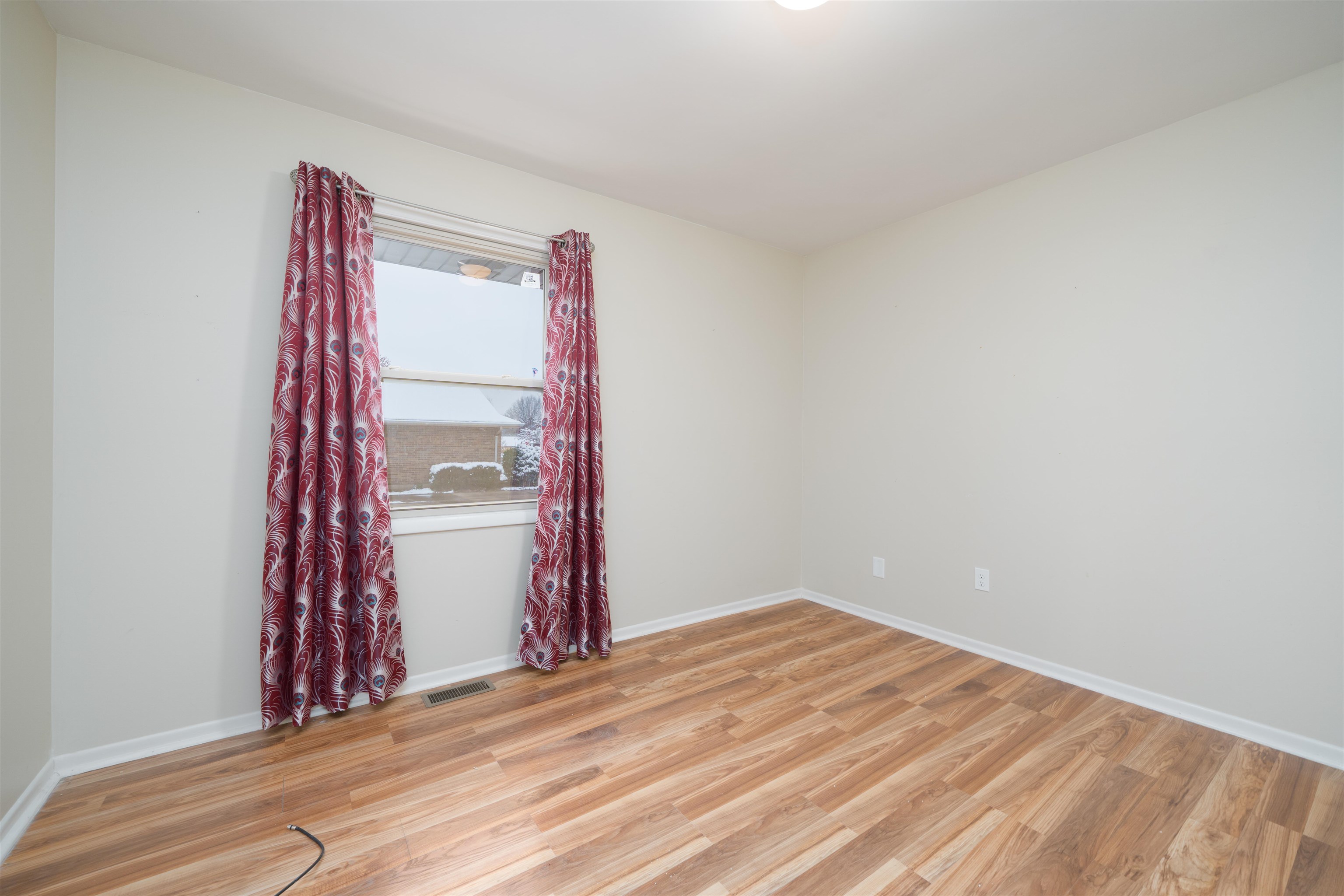 4318 Yewells Landing, Owensboro, Kentucky 42303, 3 Bedrooms Bedrooms, ,2 BathroomsBathrooms,Single Family Residence,For Sale,Yewells Landing,93683