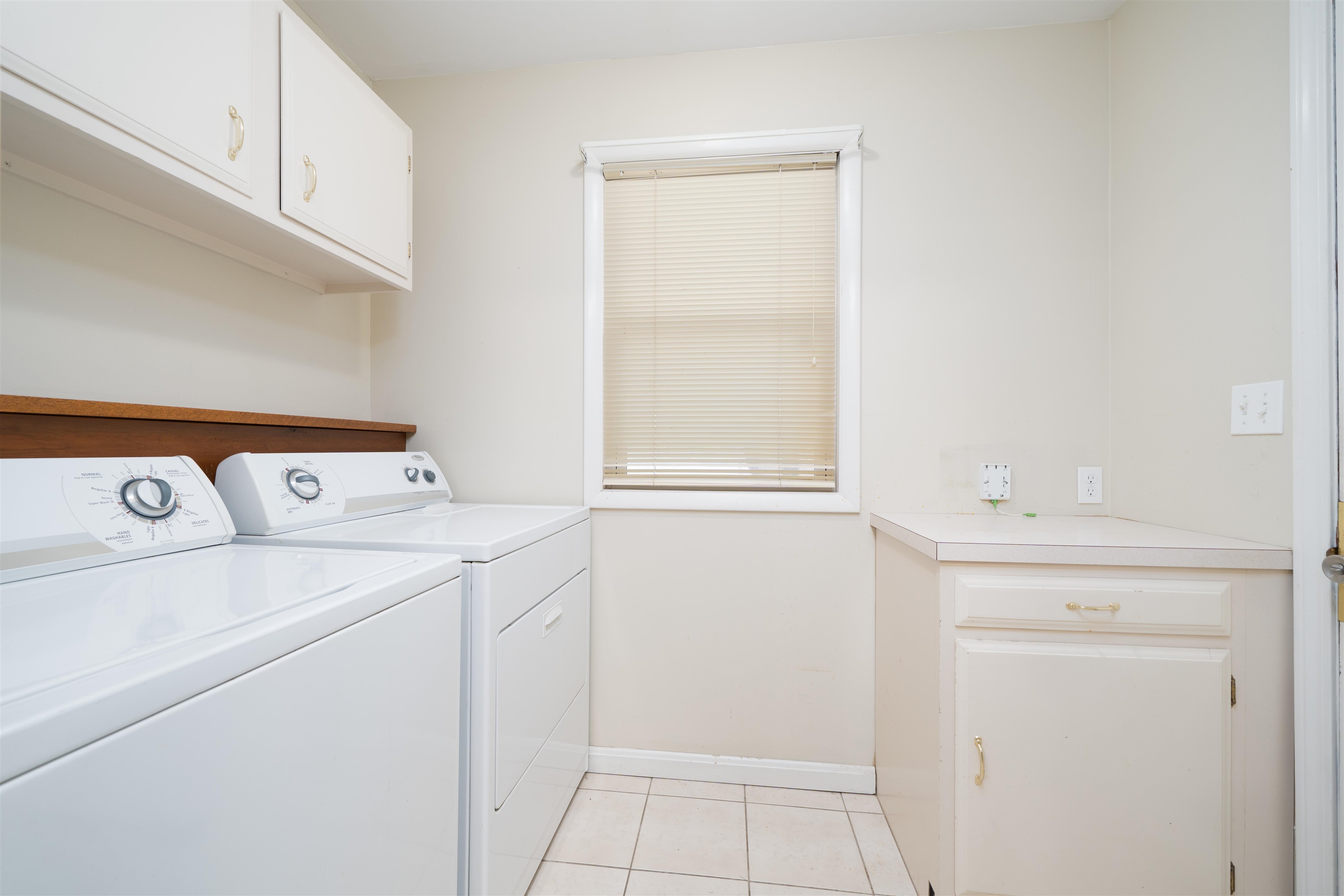 4318 Yewells Landing, Owensboro, Kentucky 42303, 3 Bedrooms Bedrooms, ,2 BathroomsBathrooms,Single Family Residence,For Sale,Yewells Landing,93683