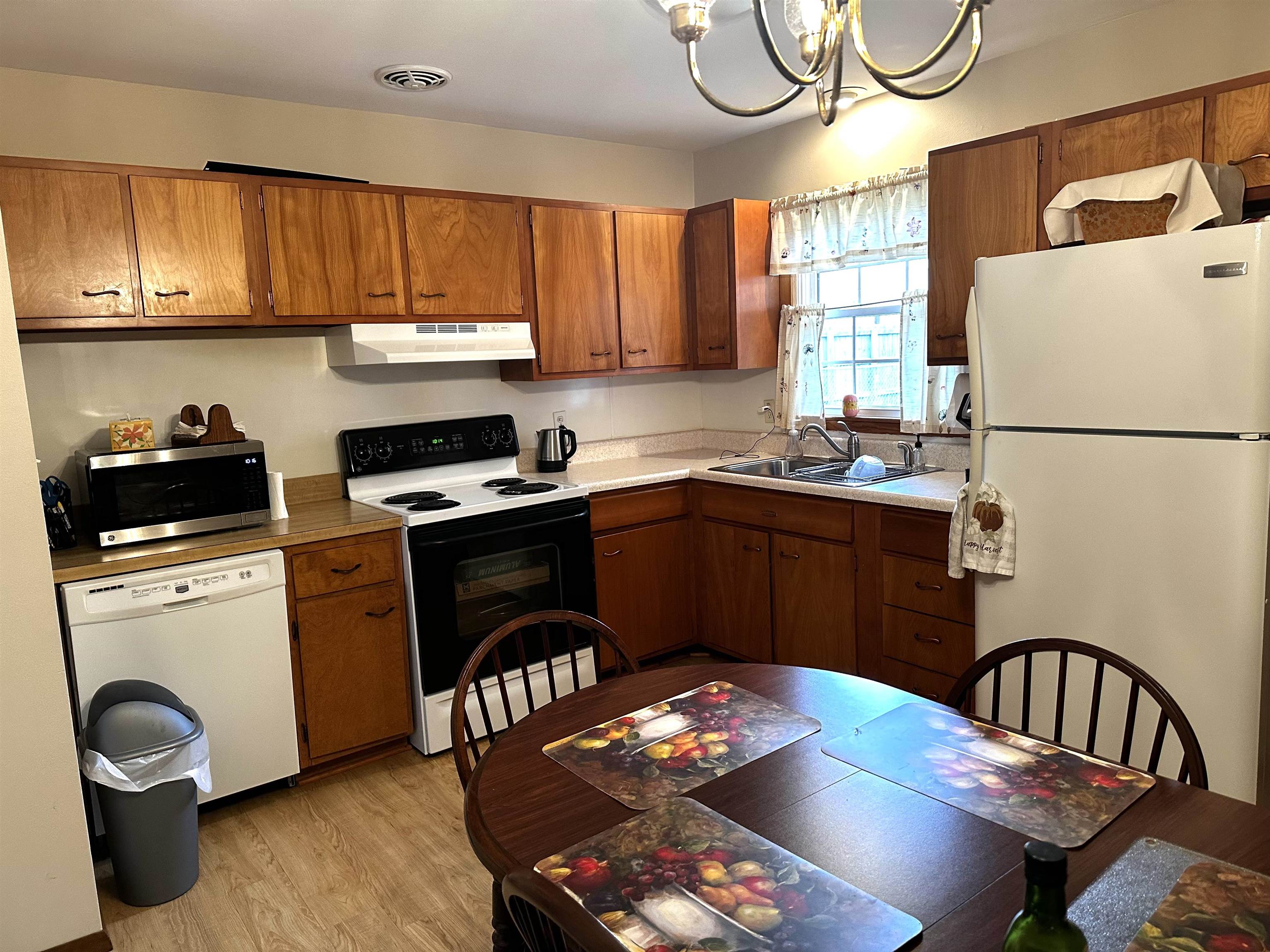 2241 Citation Ave, Owensboro, Kentucky 42301, 3 Bedrooms Bedrooms, ,1 BathroomBathrooms,Single Family Residence,For Sale,Citation Ave,93685