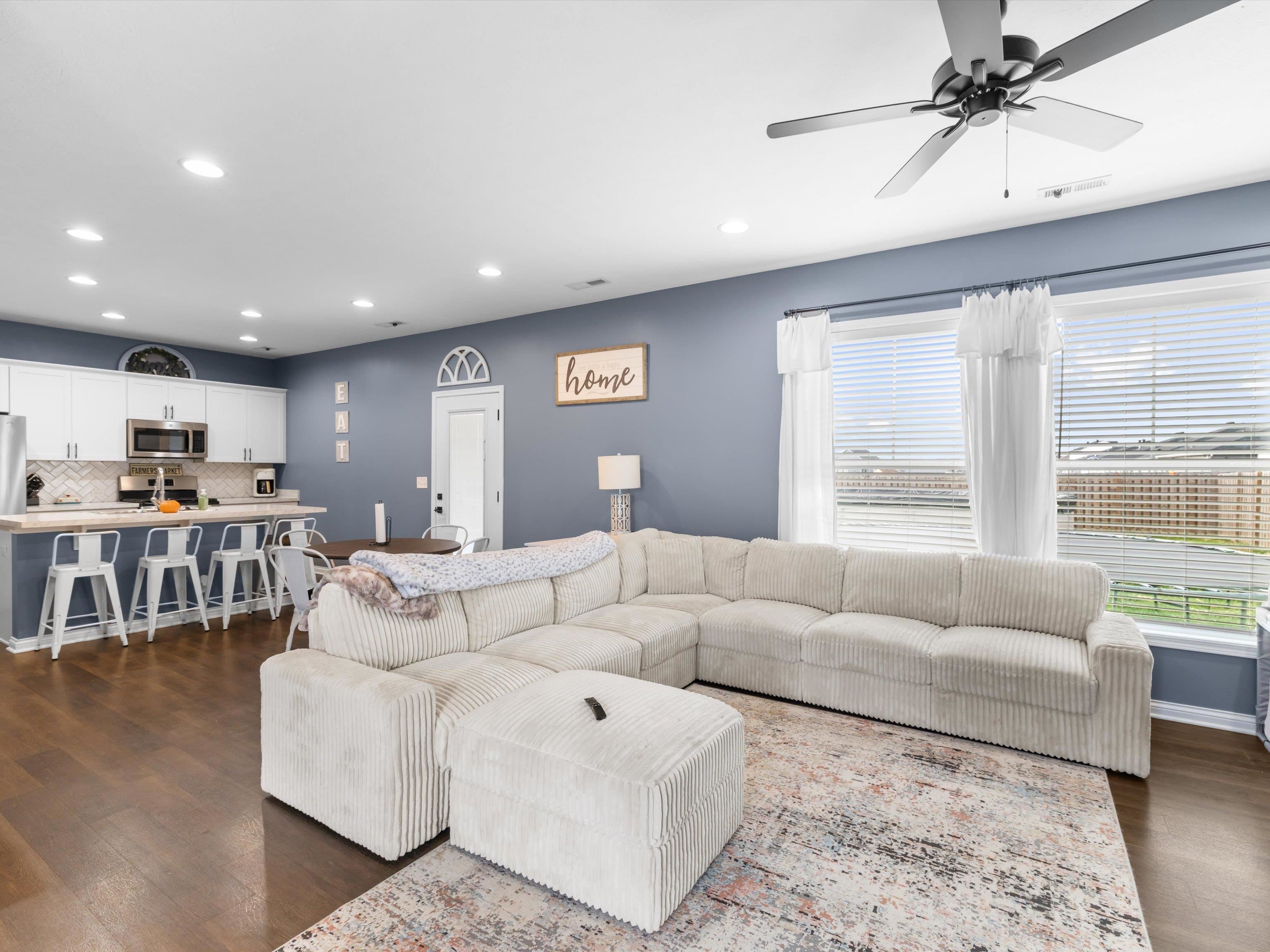 2135 Skaggs Court, Owensboro, Kentucky 42301, 3 Bedrooms Bedrooms, ,2 BathroomsBathrooms,Single Family Residence,For Sale,Skaggs Court,93689