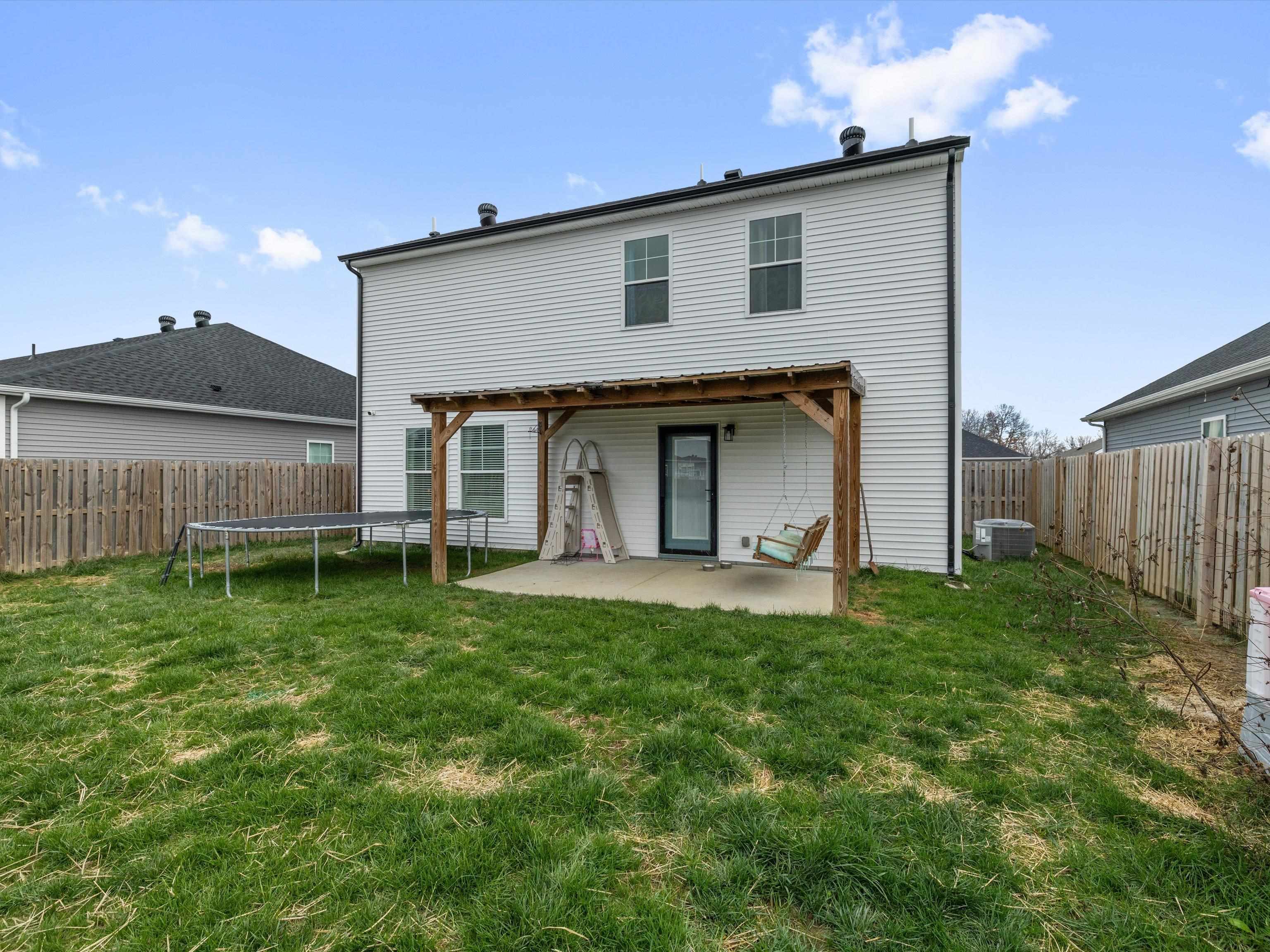 2135 Skaggs Court, Owensboro, Kentucky 42301, 3 Bedrooms Bedrooms, ,2 BathroomsBathrooms,Single Family Residence,For Sale,Skaggs Court,93689