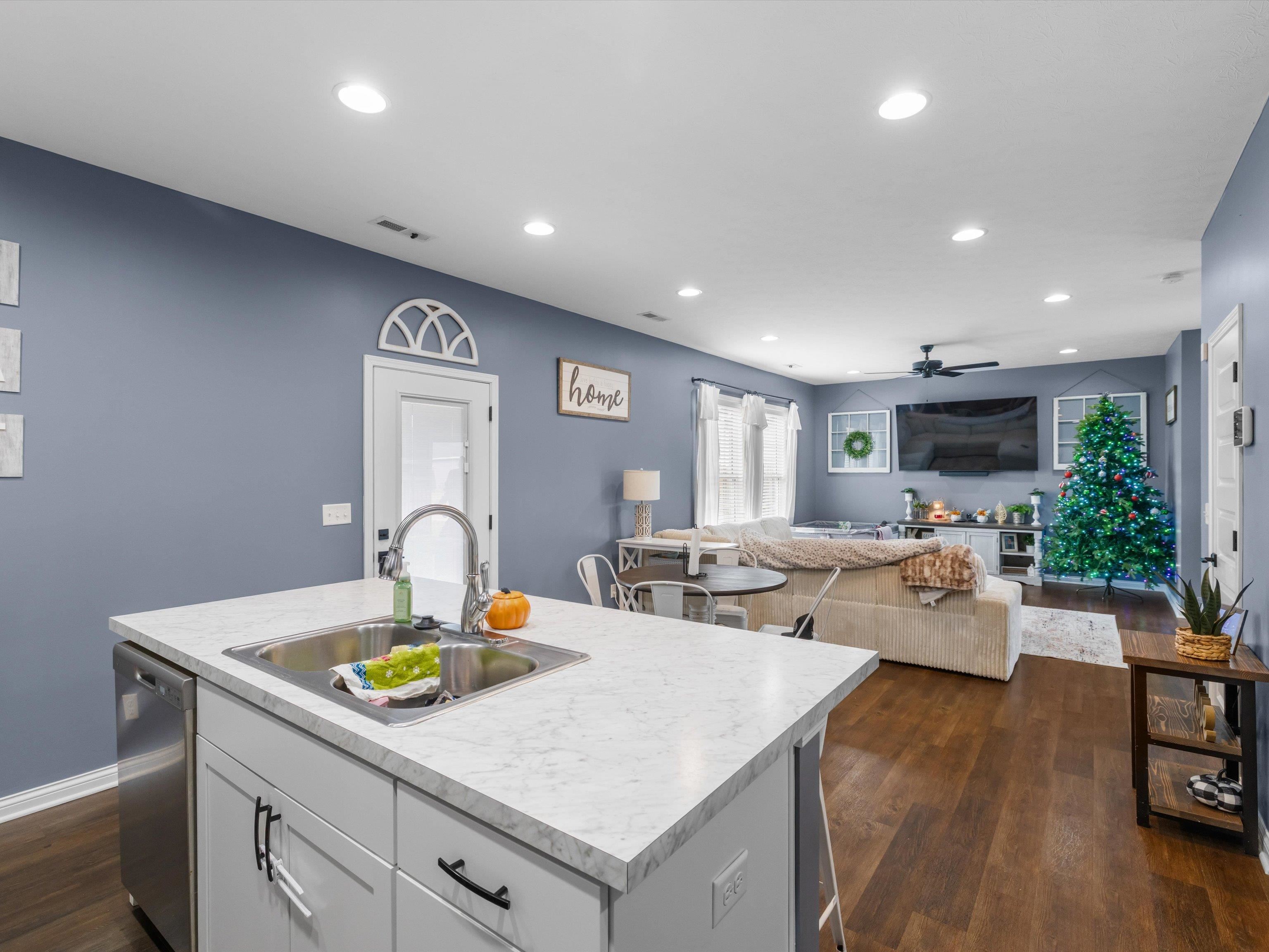 2135 Skaggs Court, Owensboro, Kentucky 42301, 3 Bedrooms Bedrooms, ,2 BathroomsBathrooms,Single Family Residence,For Sale,Skaggs Court,93689