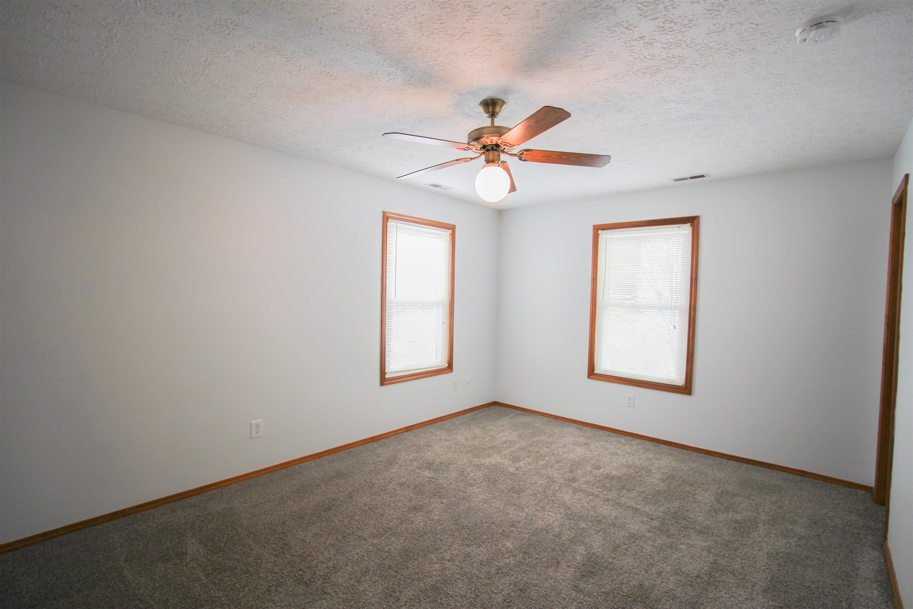 4601 Strickland Drive, Owensboro, Kentucky 42301, 4 Bedrooms Bedrooms, ,2 BathroomsBathrooms,Single Family Residence,For Sale,Strickland Drive,93691