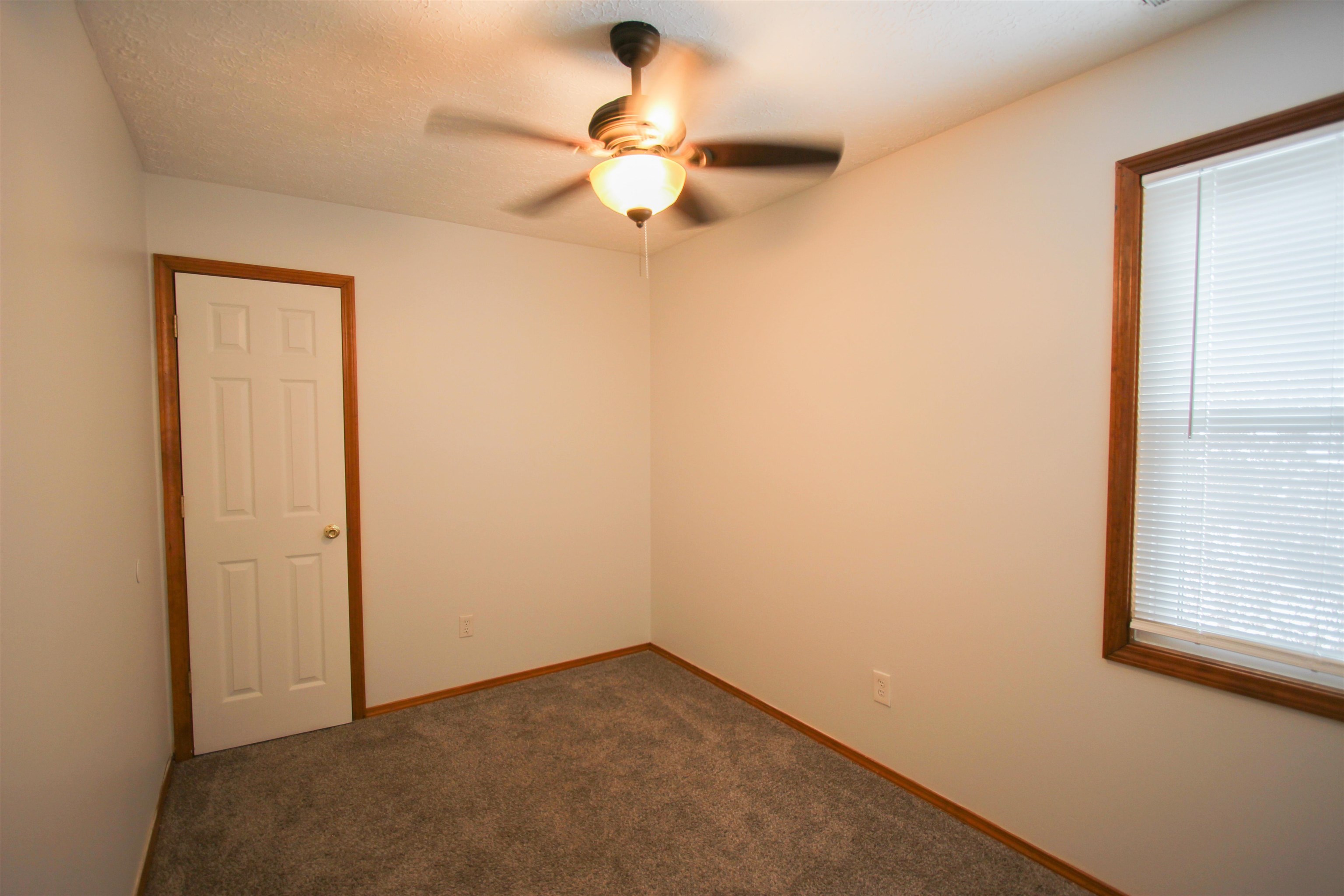 4601 Strickland Drive, Owensboro, Kentucky 42301, 4 Bedrooms Bedrooms, ,2 BathroomsBathrooms,Single Family Residence,For Sale,Strickland Drive,93691