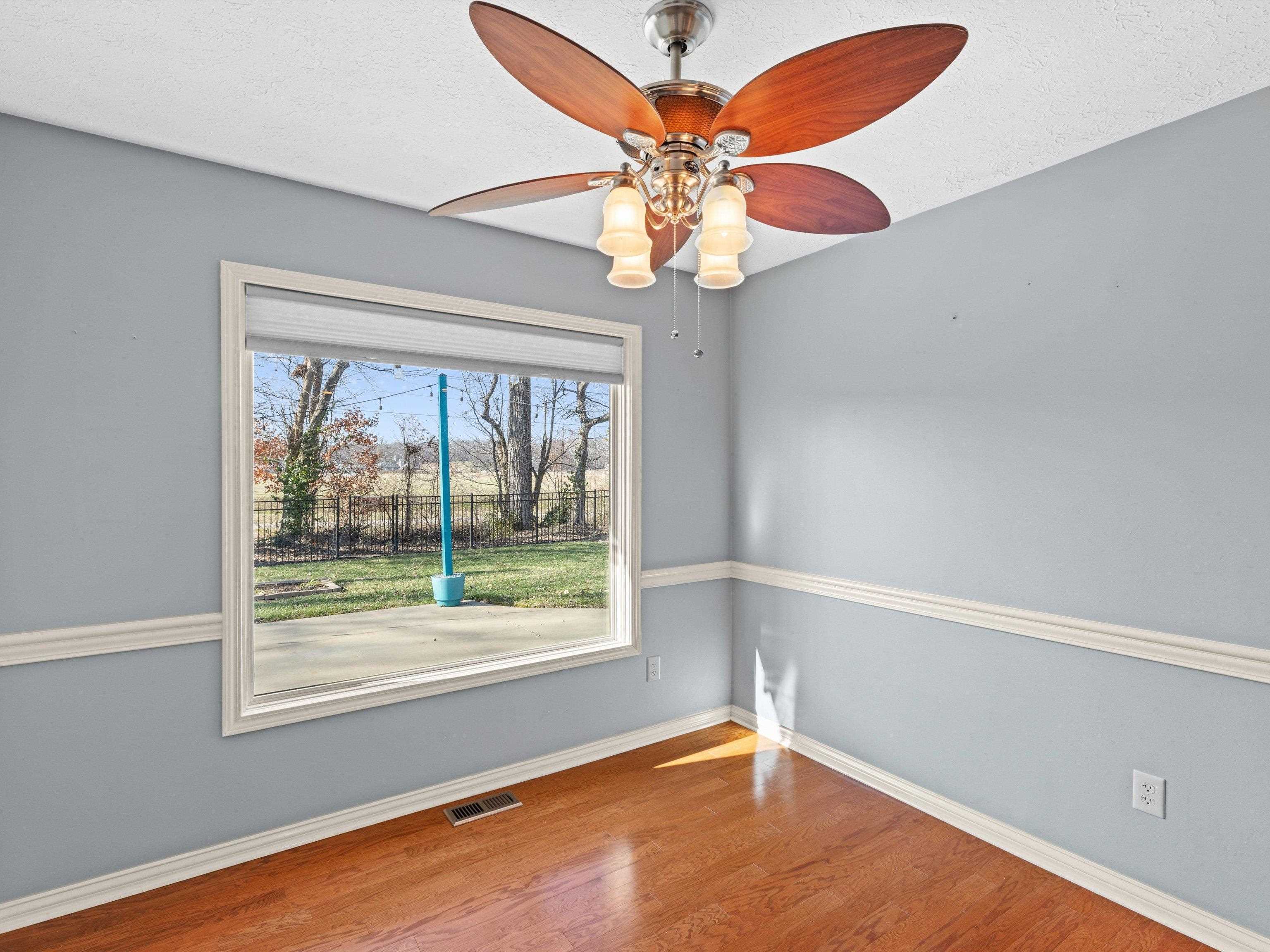 334 Resolution Way, Owensboro, Kentucky 42301, 3 Bedrooms Bedrooms, ,2 BathroomsBathrooms,Single Family Residence,For Sale,Resolution Way,93696