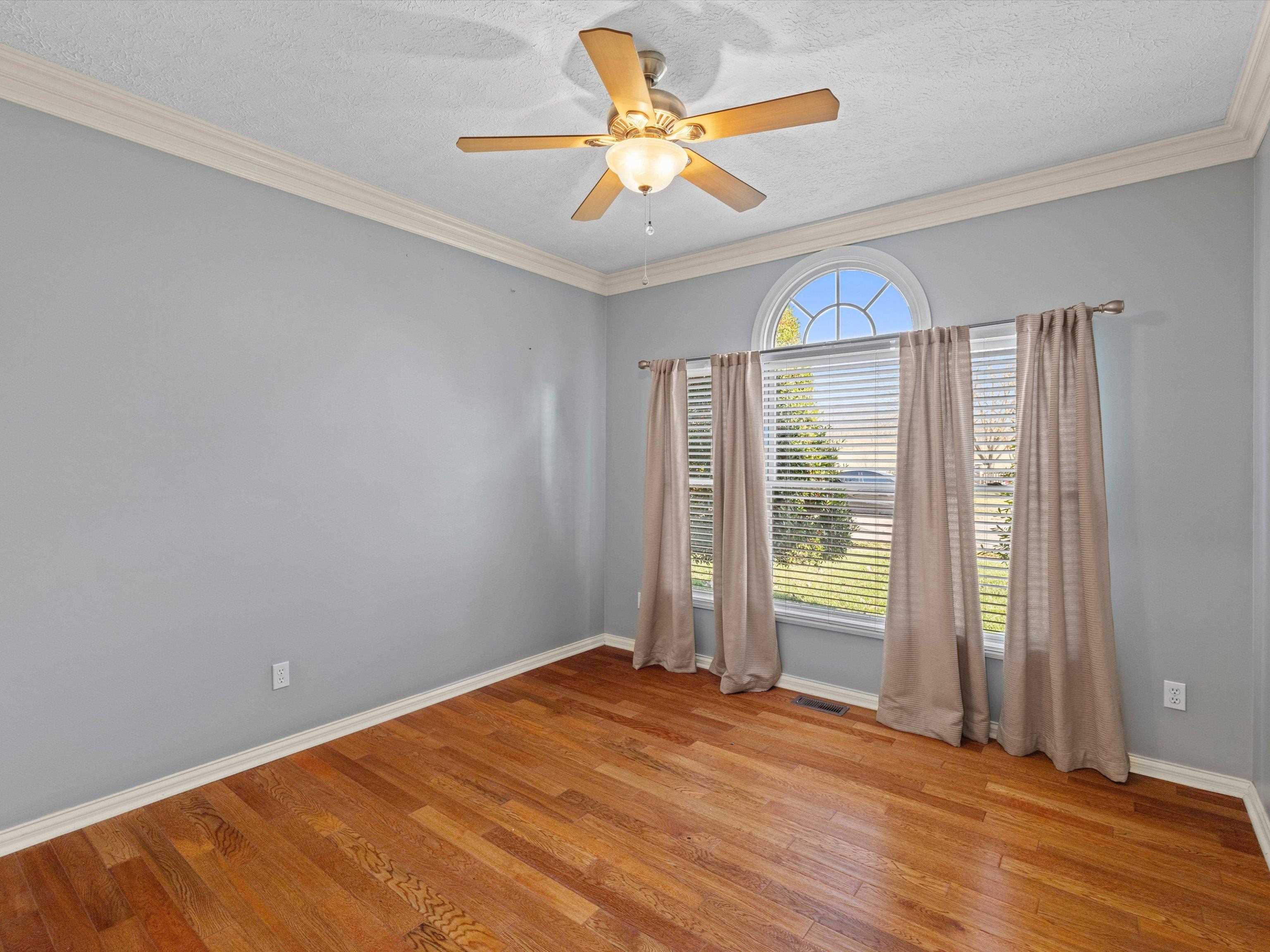 334 Resolution Way, Owensboro, Kentucky 42301, 3 Bedrooms Bedrooms, ,2 BathroomsBathrooms,Single Family Residence,For Sale,Resolution Way,93696