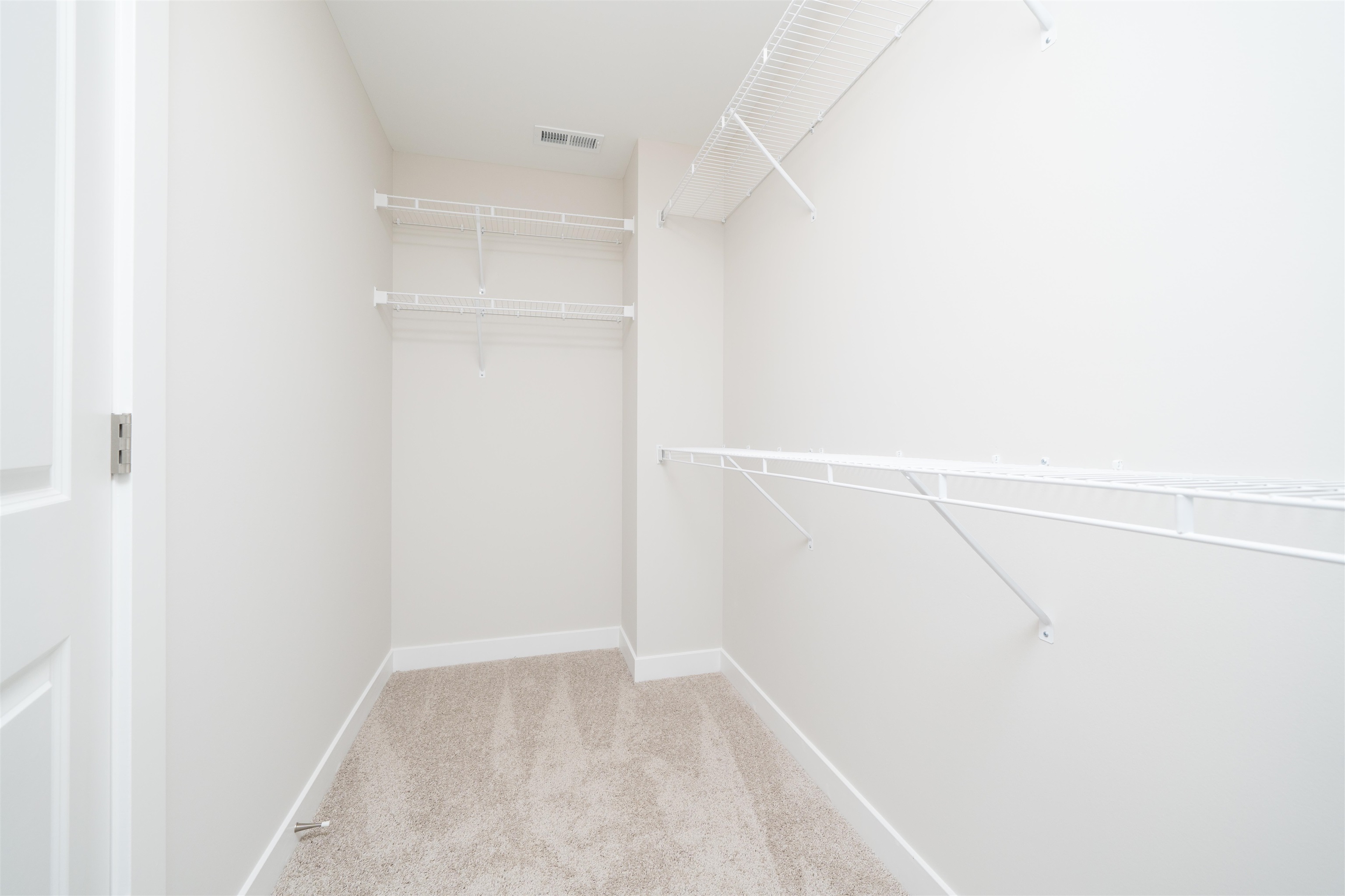 2091 Pebble Wood Dr, Owensboro, Kentucky 42303-7676, 4 Bedrooms Bedrooms, ,2 BathroomsBathrooms,Single Family Residence,For Sale,Pebble Wood Dr,93698