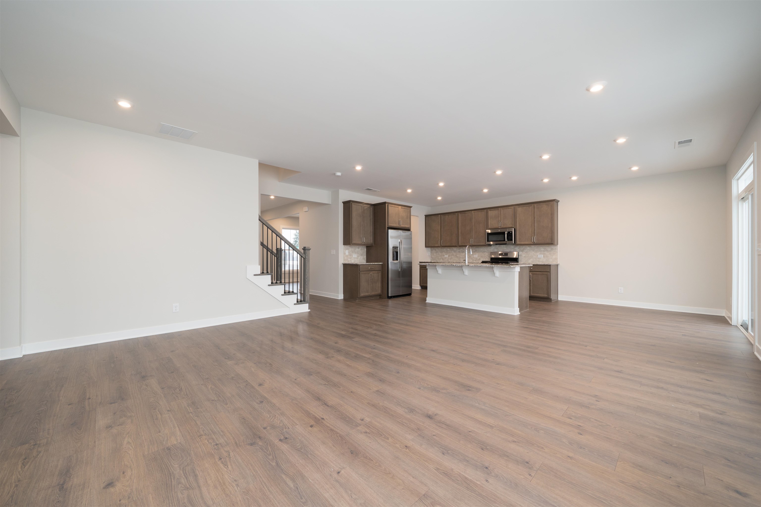 2091 Pebble Wood Dr, Owensboro, Kentucky 42303-7676, 4 Bedrooms Bedrooms, ,2 BathroomsBathrooms,Single Family Residence,For Sale,Pebble Wood Dr,93698