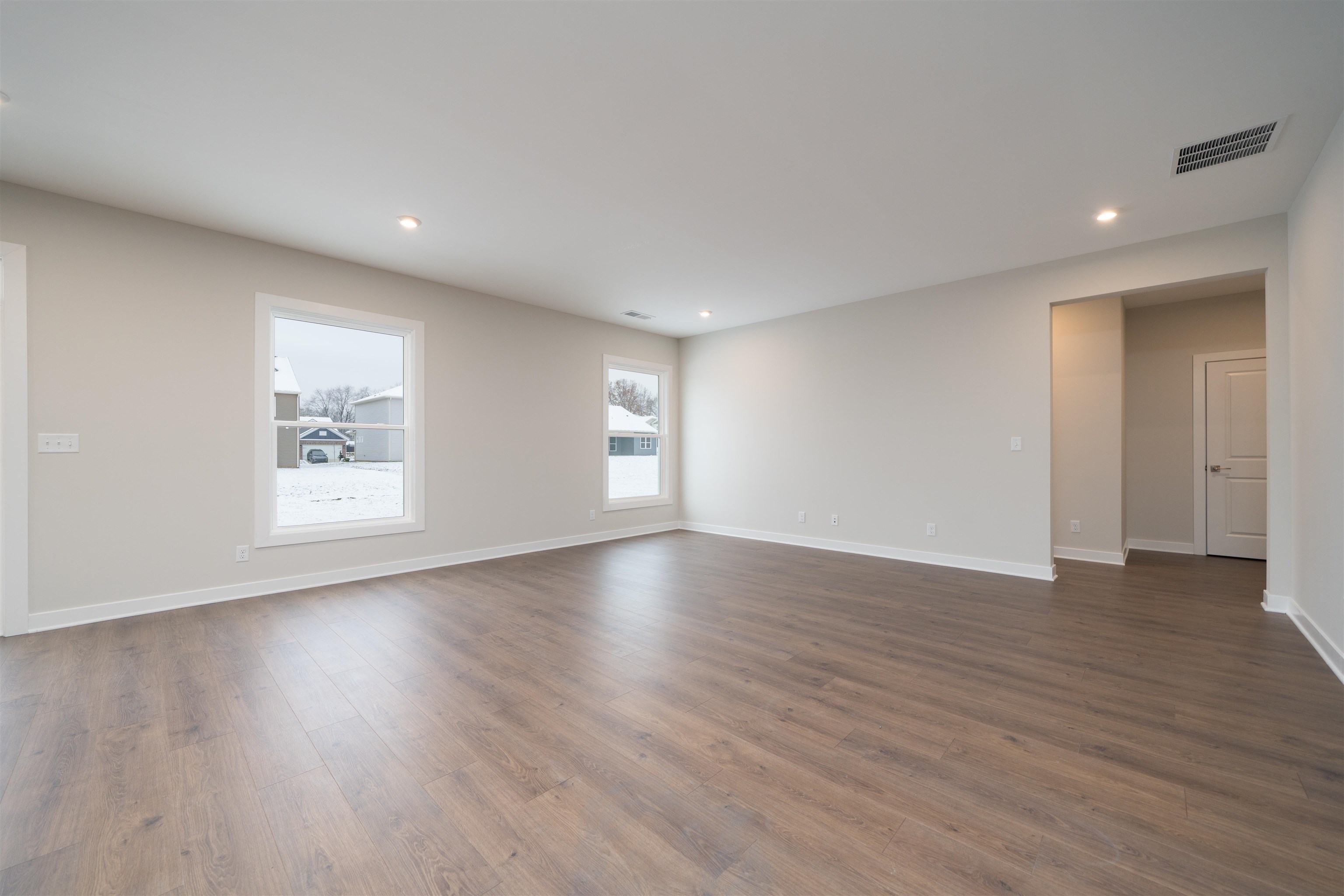 2091 Pebble Wood Dr, Owensboro, Kentucky 42303-7676, 4 Bedrooms Bedrooms, ,2 BathroomsBathrooms,Single Family Residence,For Sale,Pebble Wood Dr,93698