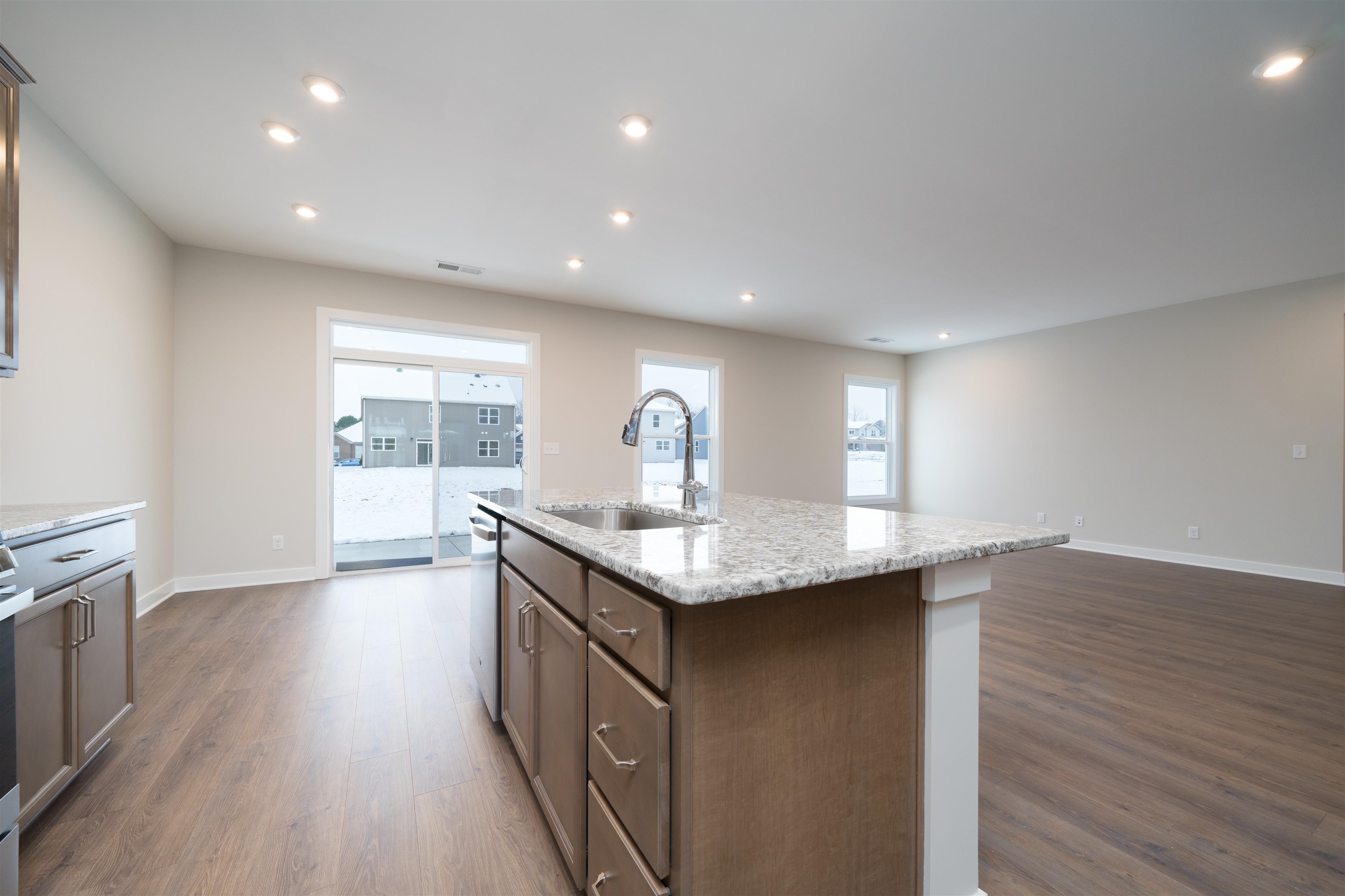 2091 Pebble Wood Dr, Owensboro, Kentucky 42303-7676, 4 Bedrooms Bedrooms, ,2 BathroomsBathrooms,Single Family Residence,For Sale,Pebble Wood Dr,93698