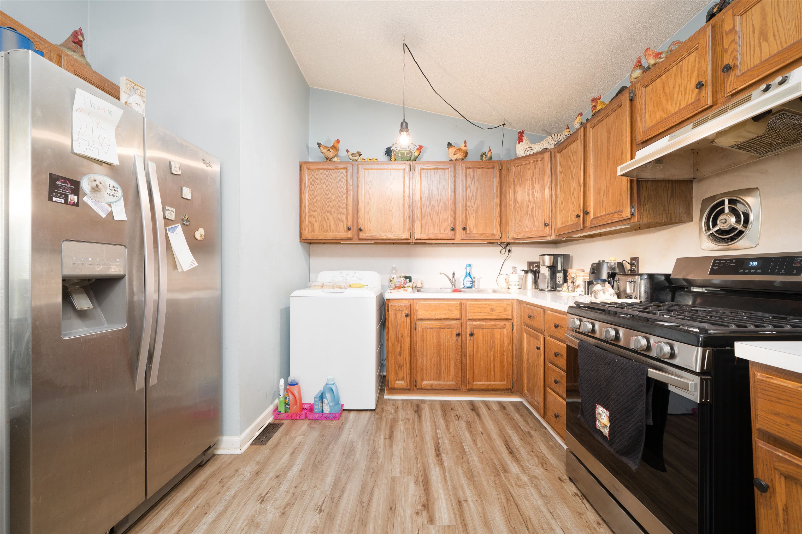 213 Holmes Drive, Owensboro, Kentucky 42303, 3 Bedrooms Bedrooms, ,1 BathroomBathrooms,Single Family Residence,For Sale,Holmes Drive,93713