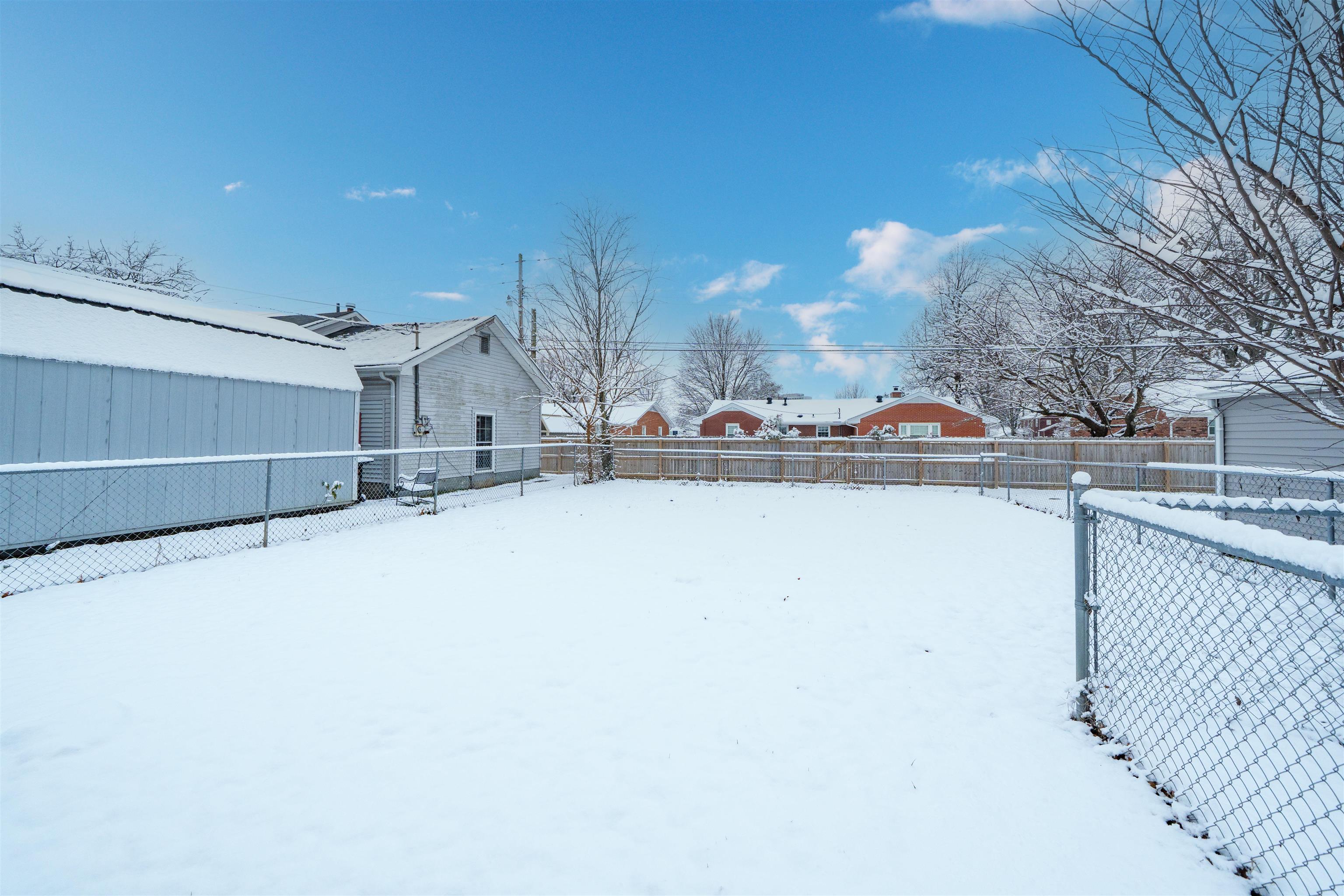 2724 Allen Street, Owensboro, Kentucky 42303, 2 Bedrooms Bedrooms, ,1 BathroomBathrooms,Single Family Residence,For Sale,Allen Street,93714