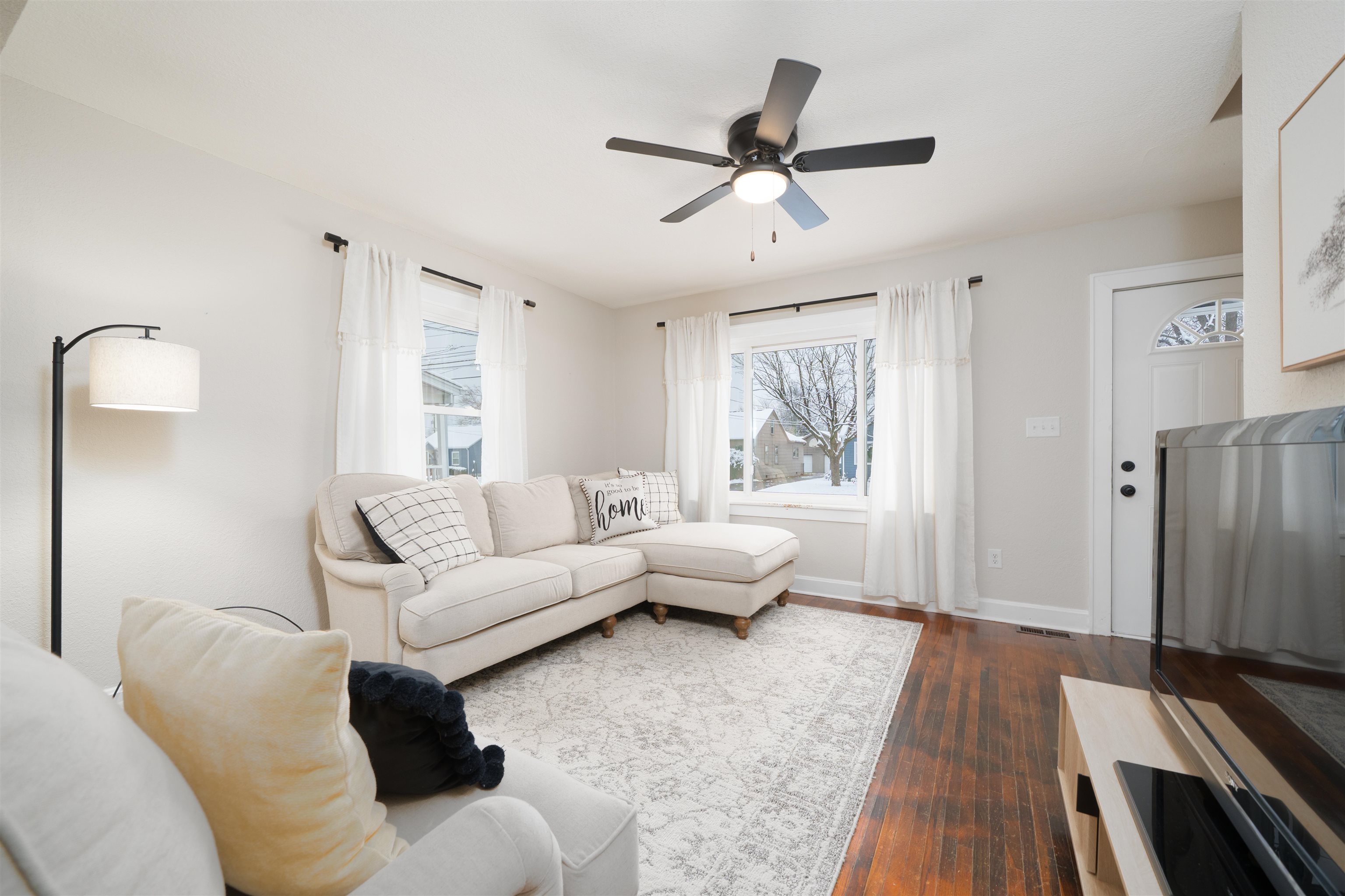 2724 Allen Street, Owensboro, Kentucky 42303, 2 Bedrooms Bedrooms, ,1 BathroomBathrooms,Single Family Residence,For Sale,Allen Street,93714