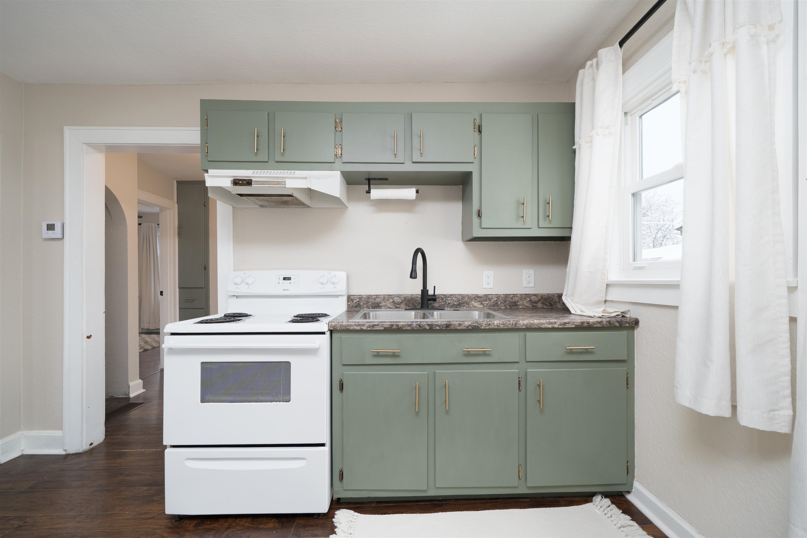 2724 Allen Street, Owensboro, Kentucky 42303, 2 Bedrooms Bedrooms, ,1 BathroomBathrooms,Single Family Residence,For Sale,Allen Street,93714