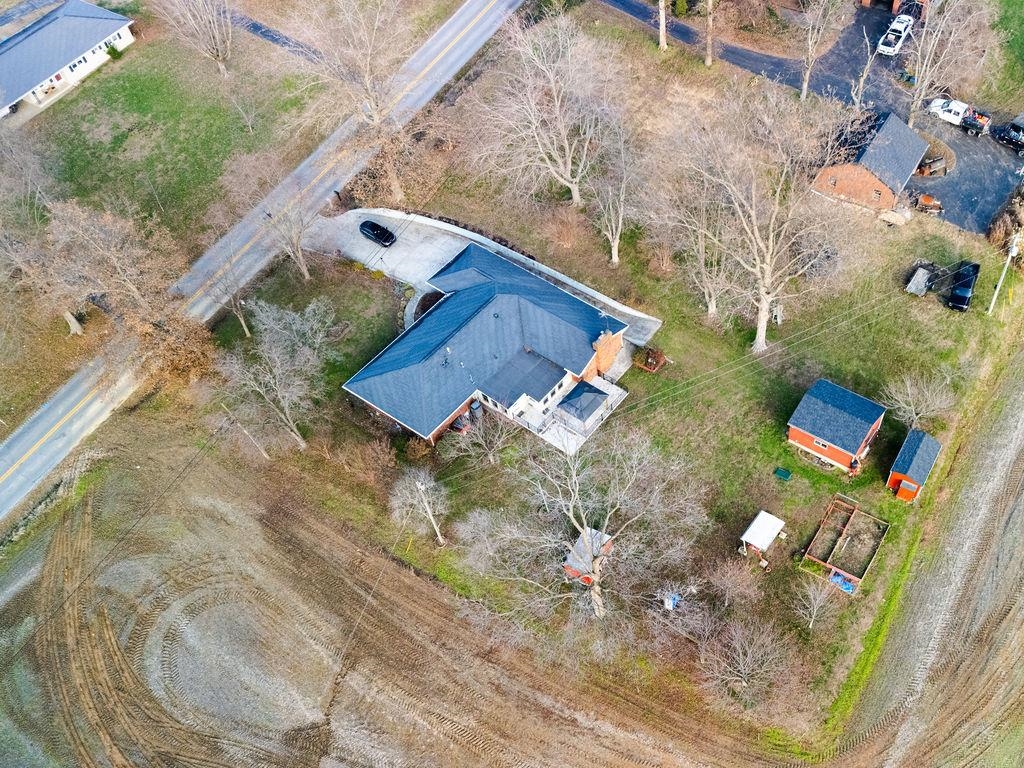 8218 State Route 351 E, Henderson, Kentucky 42420, 3 Bedrooms Bedrooms, ,1 BathroomBathrooms,Single Family Residence,For Sale,State Route 351 E,93716